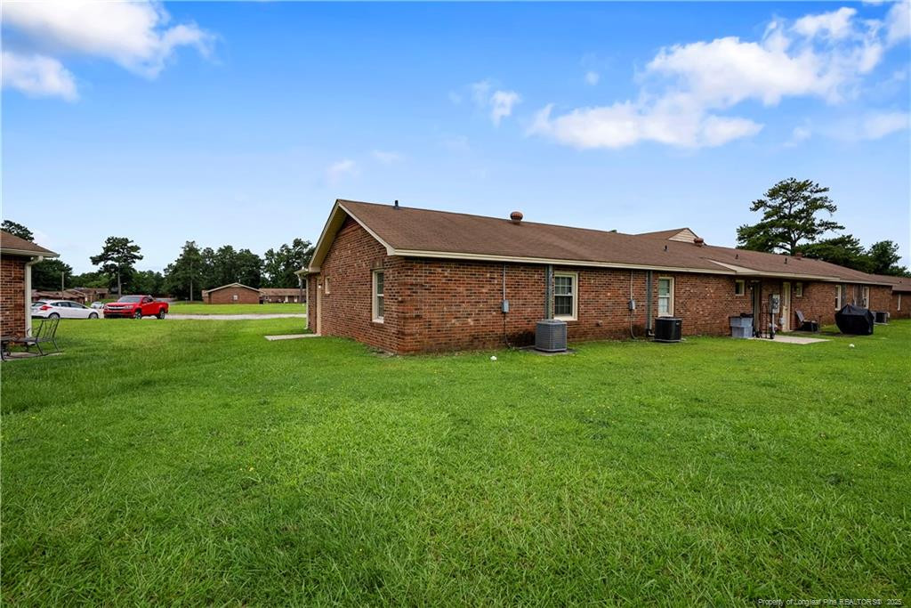 214 Crabapple Circle