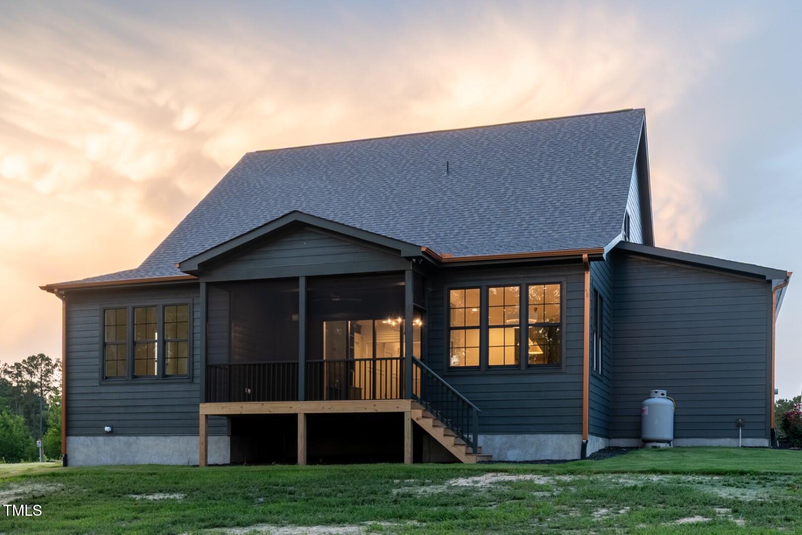 8620 Dukes Lake Road