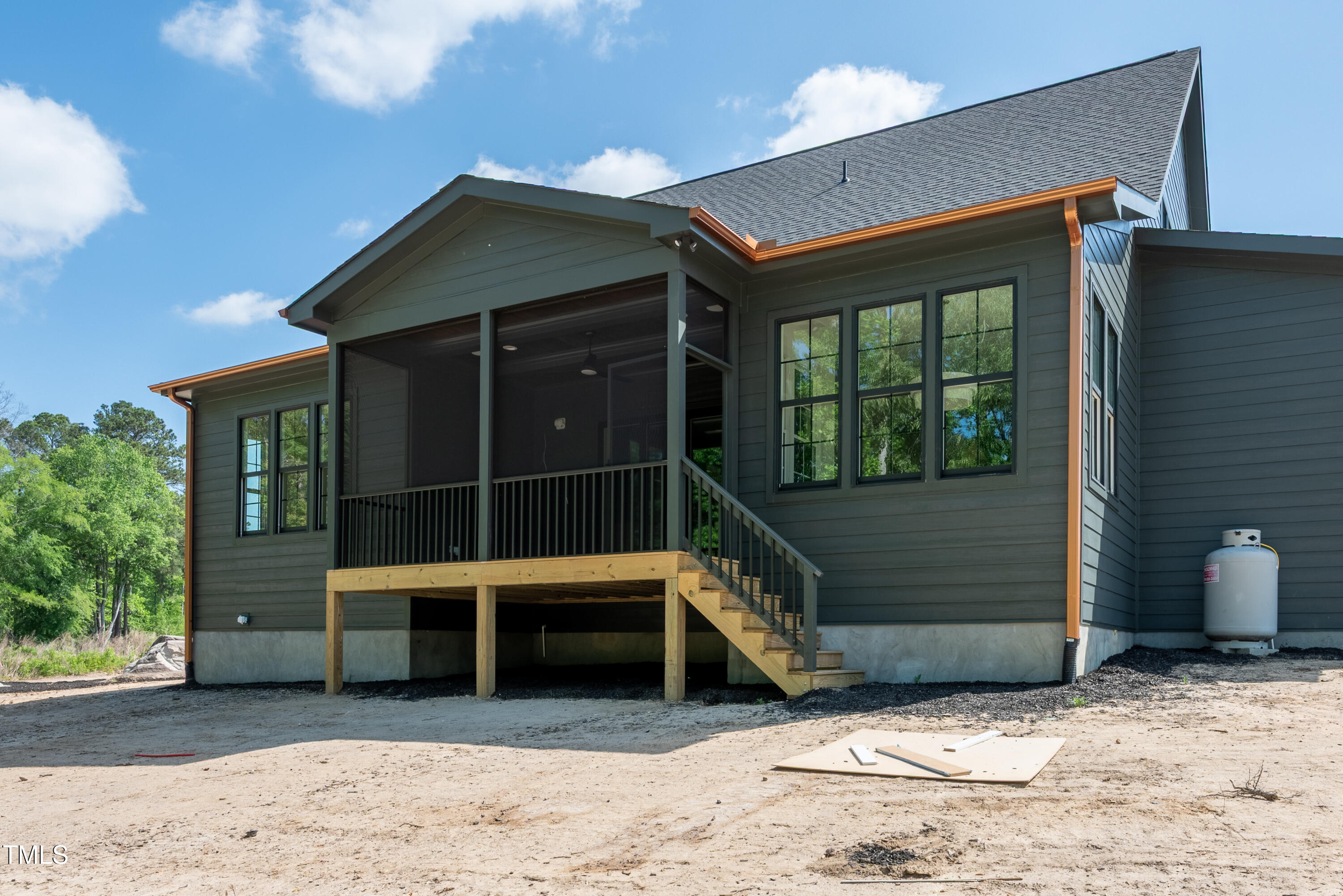 8620 Dukes Lake Road