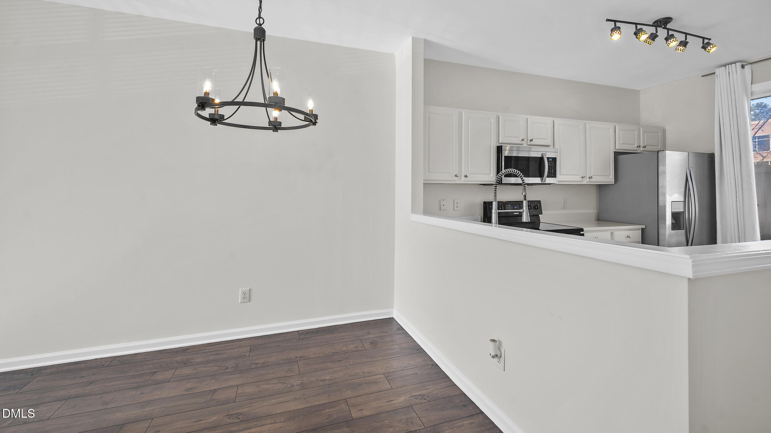 1733 Sorrell Brook Way