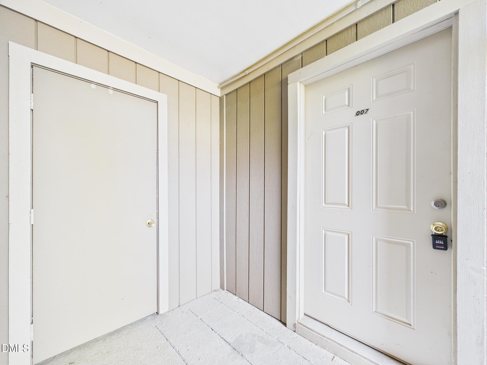 3805 Chimney Ridge Place