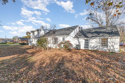 A home in Kenly