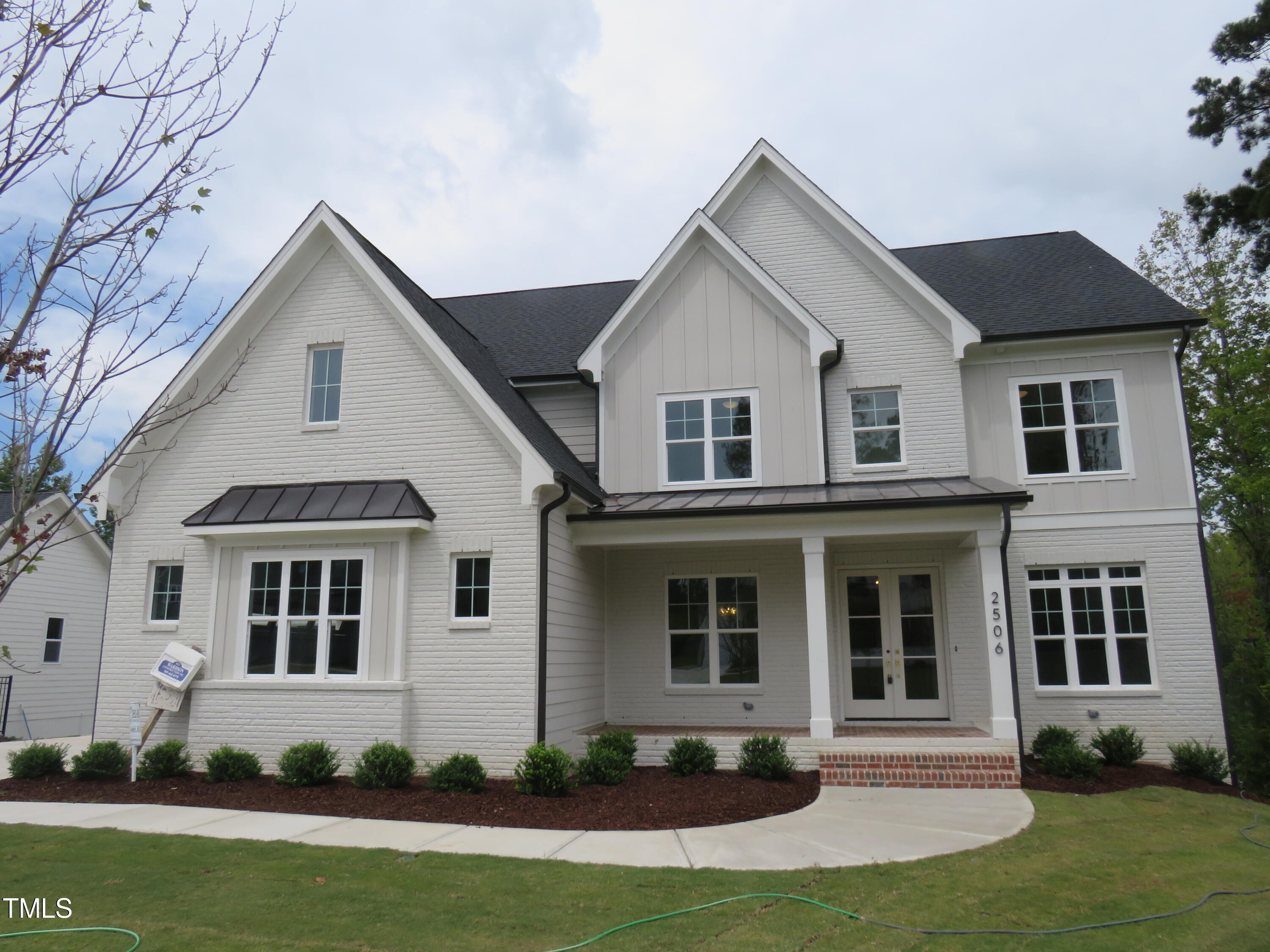 View Apex, NC 27523 house