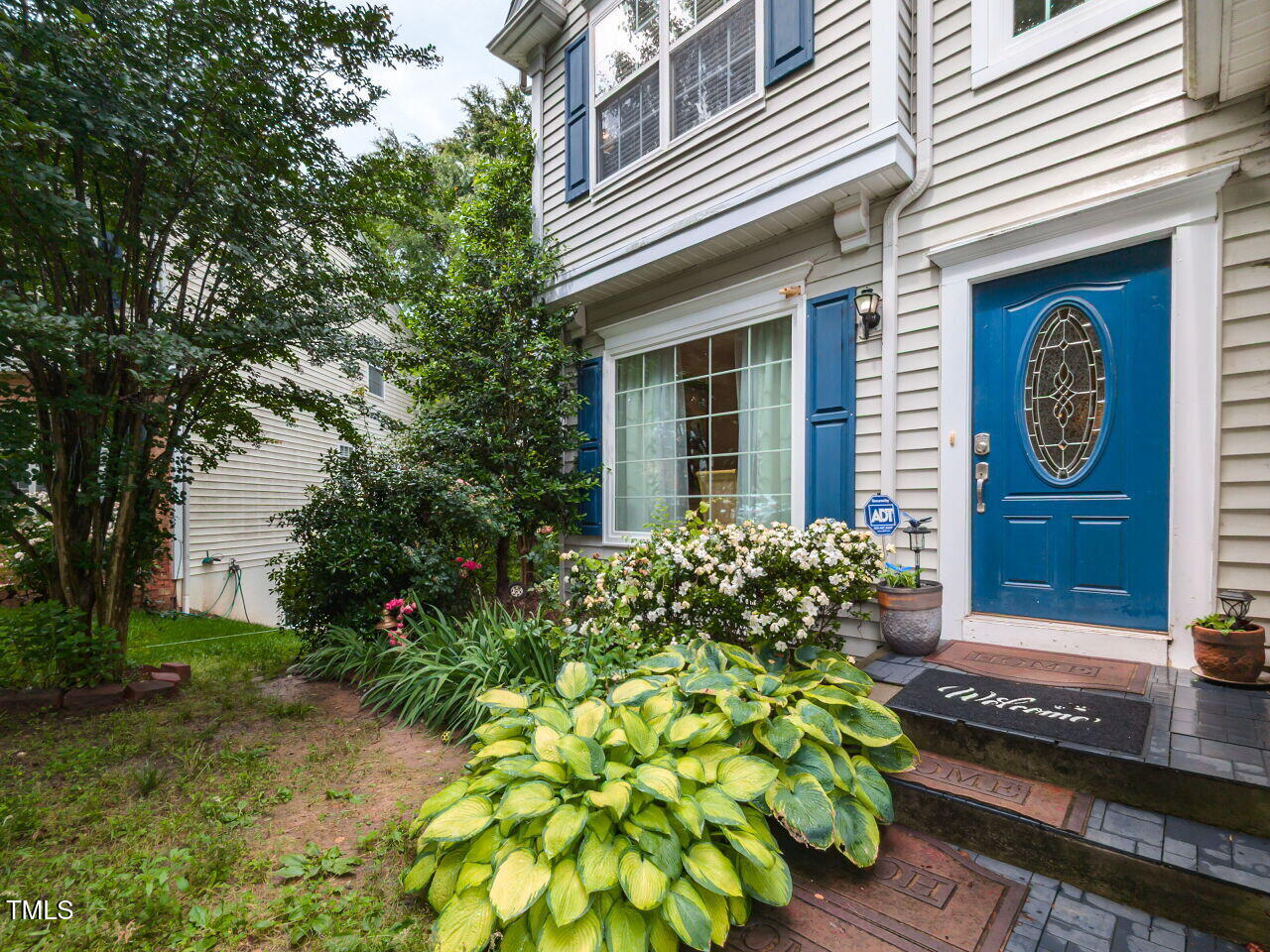 122 Button Road