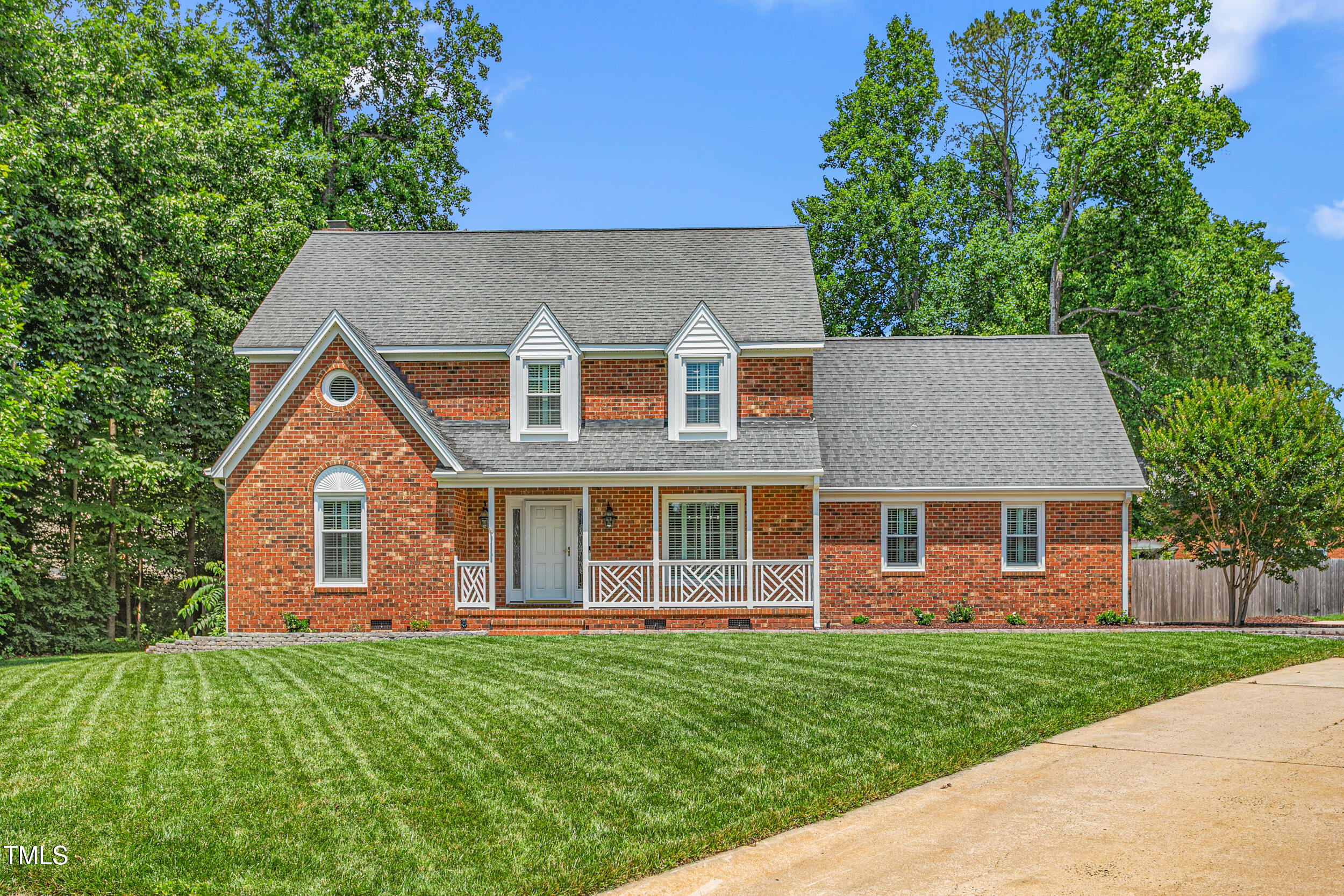 213 Brompton Court
