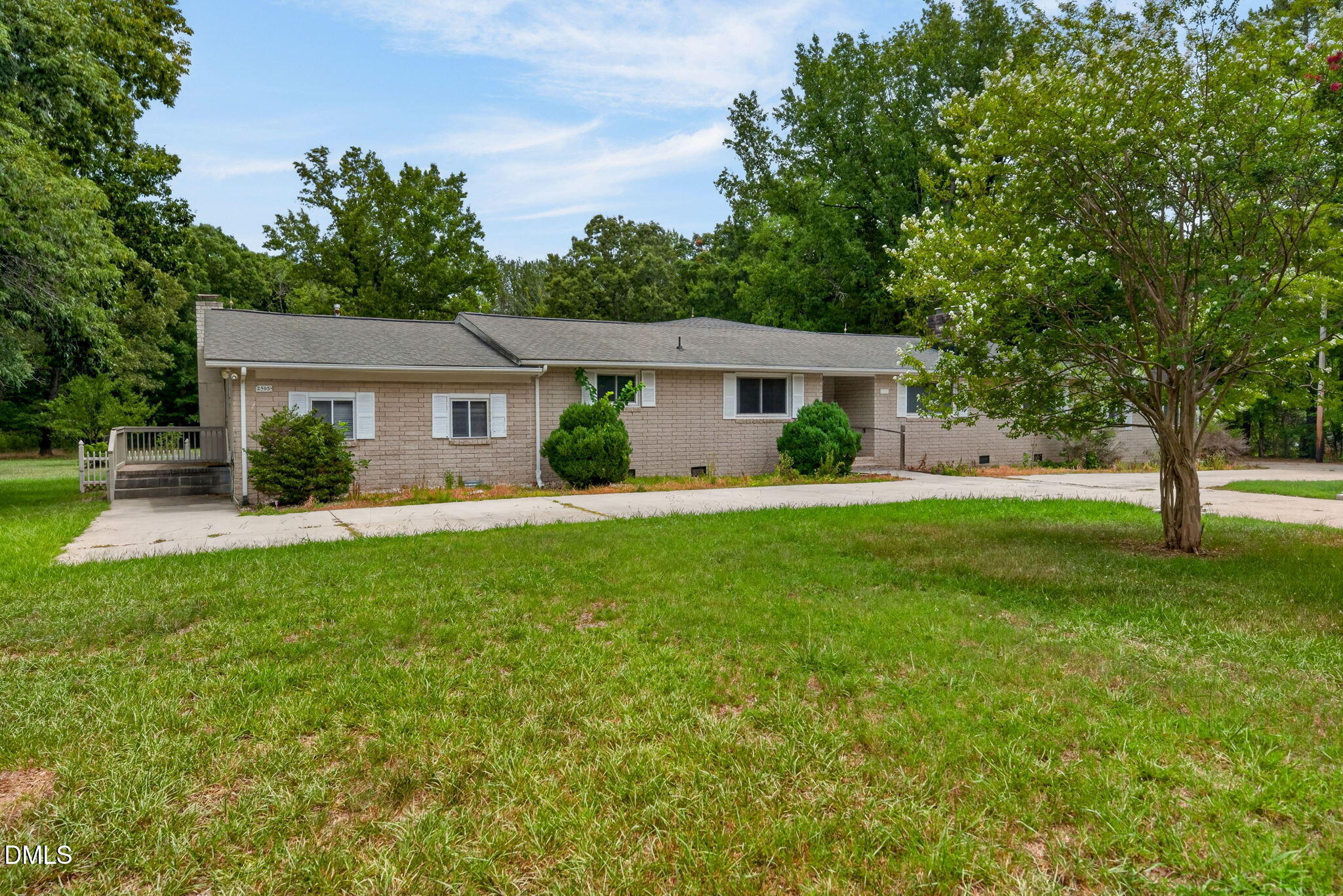 2903 Neville Road