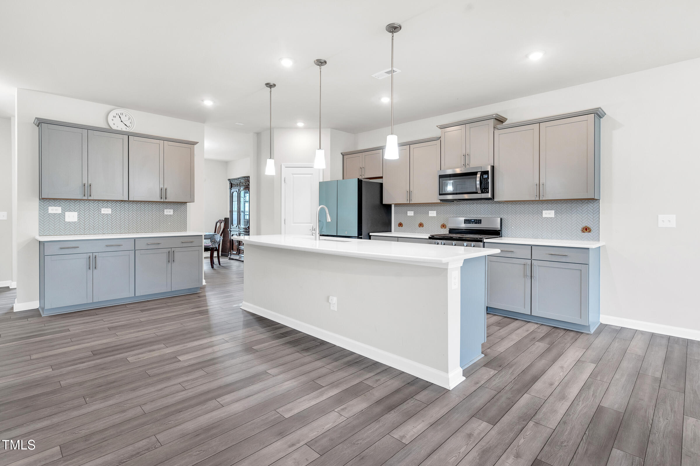4601 Okeechobee Court