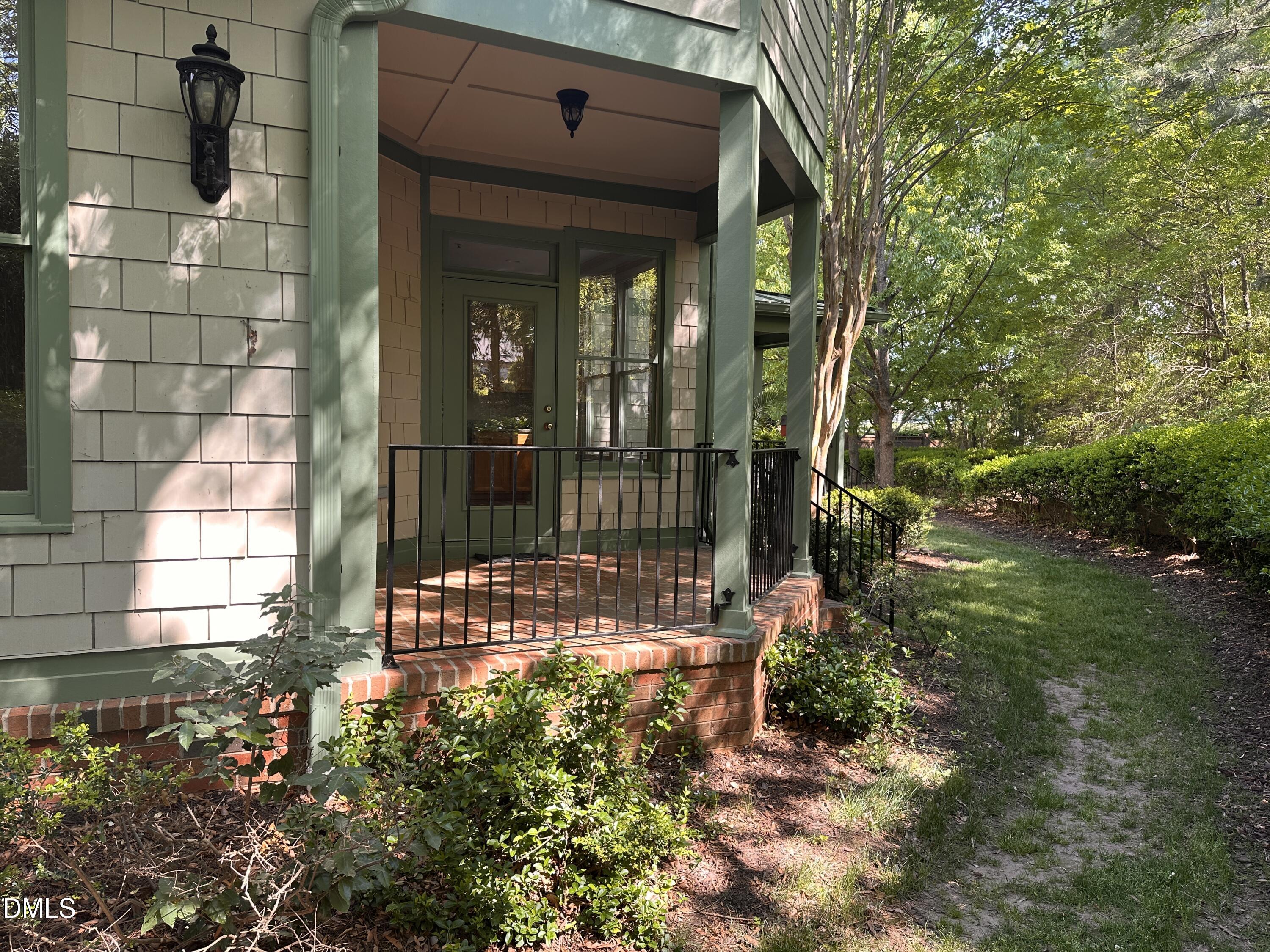 102 Presque Isle Lane Bldg 100