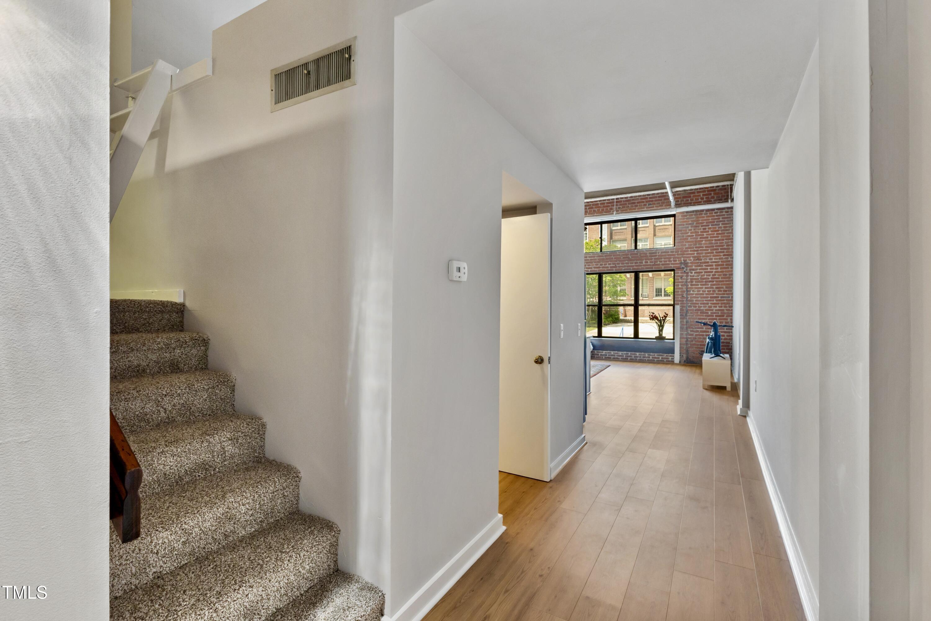 500 N Duke Street 55-105