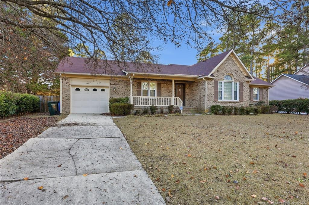 6017 Lakeway Drive