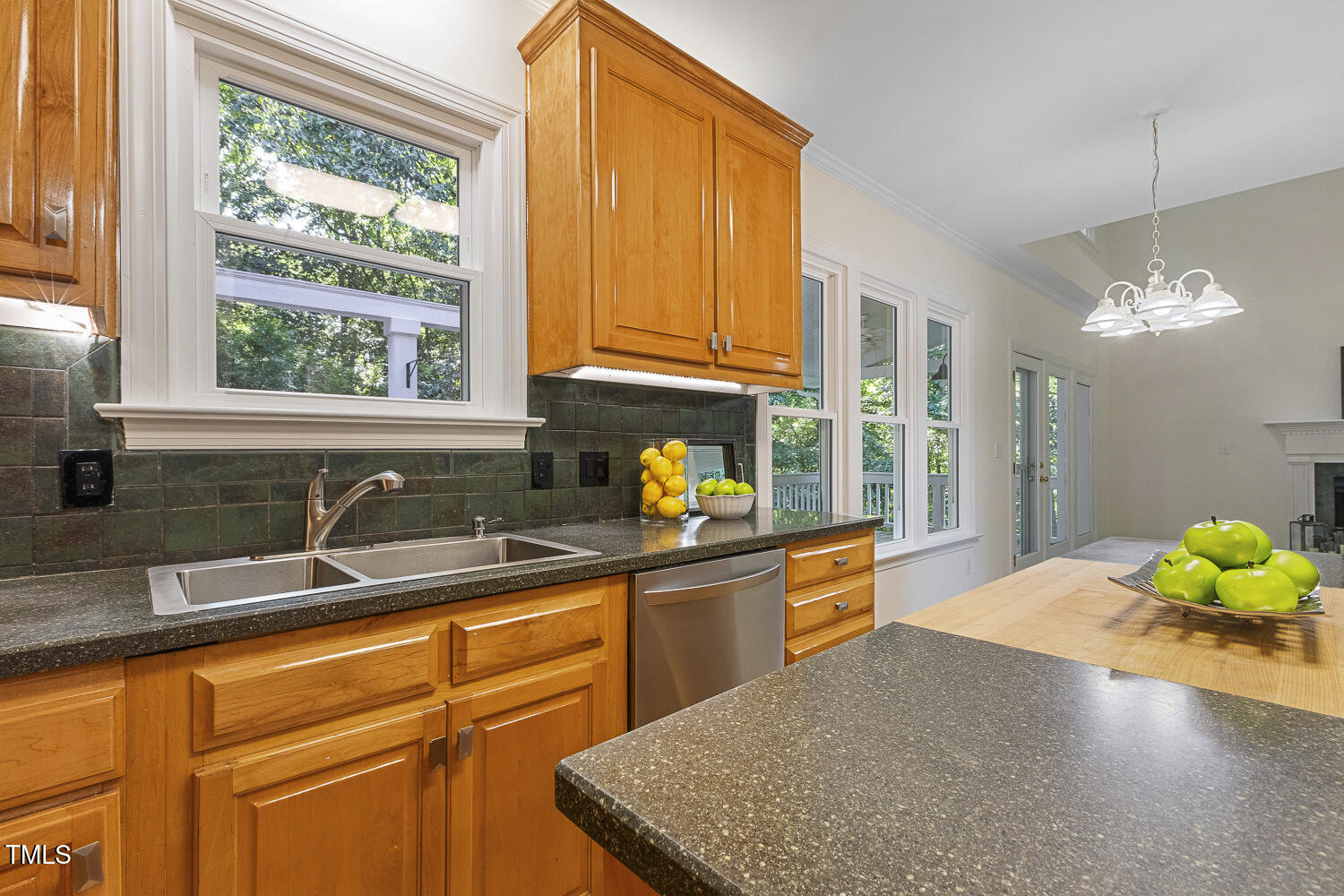 122 N Fern Abbey Lane
