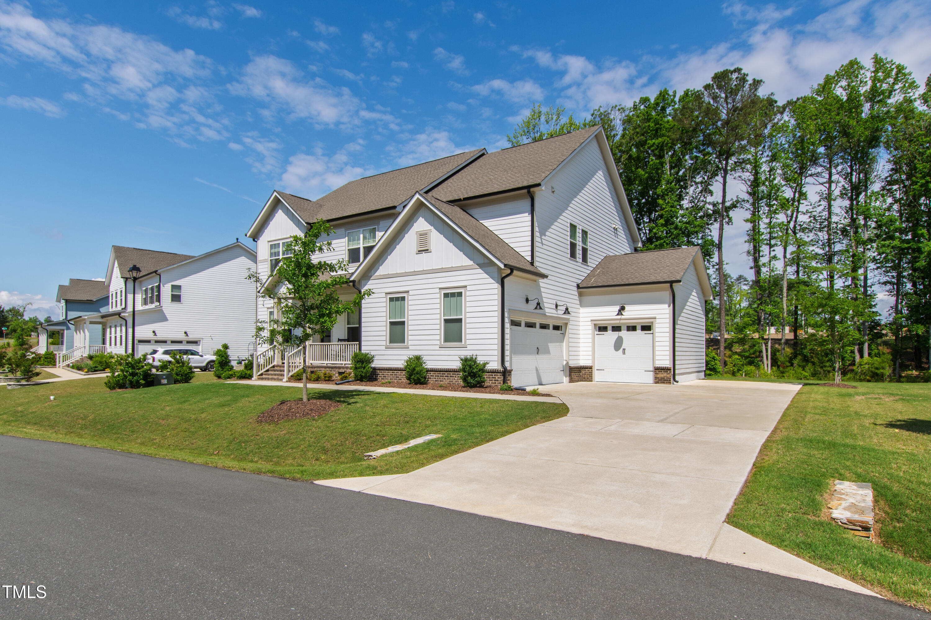 1928 Vandiver Way