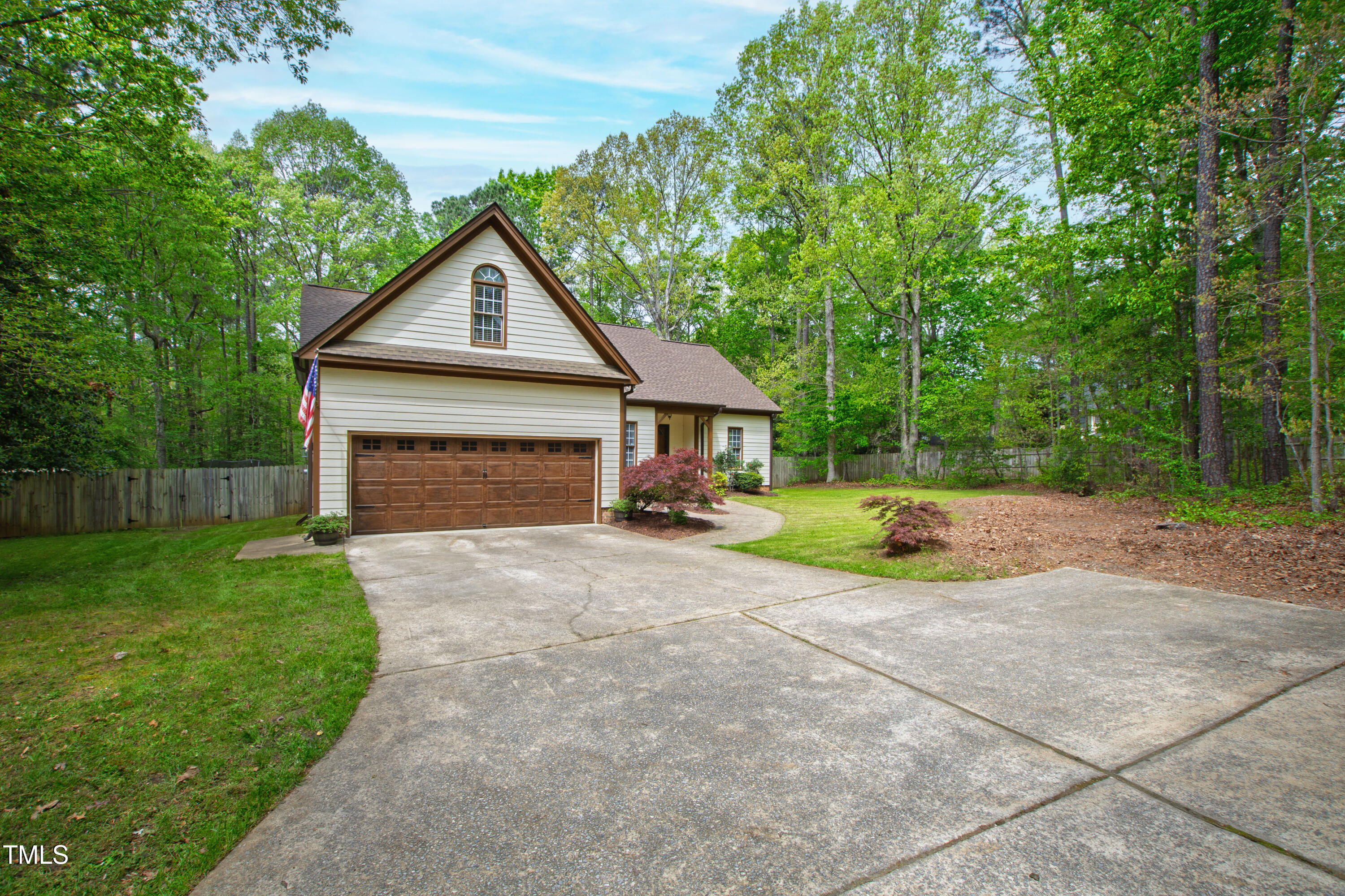 3428 Hardwood Drive