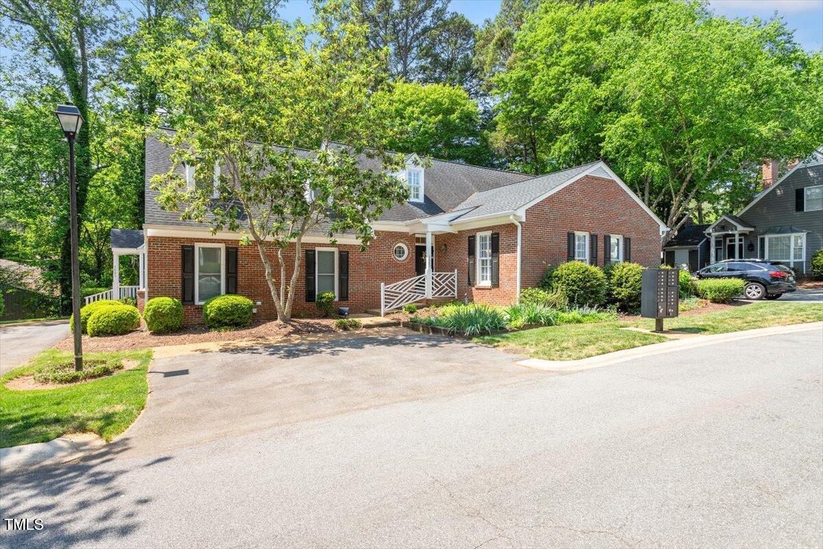 1623 Village Glenn Drive