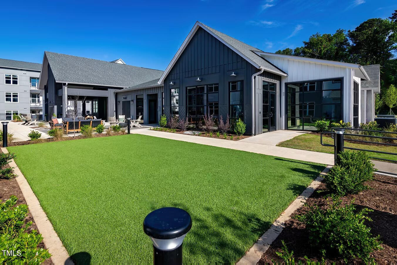 Raleigh, North Carolina 27607, United States, 2 Bedrooms Bedrooms, ,2 BathroomsBathrooms,Residential,Active,12251