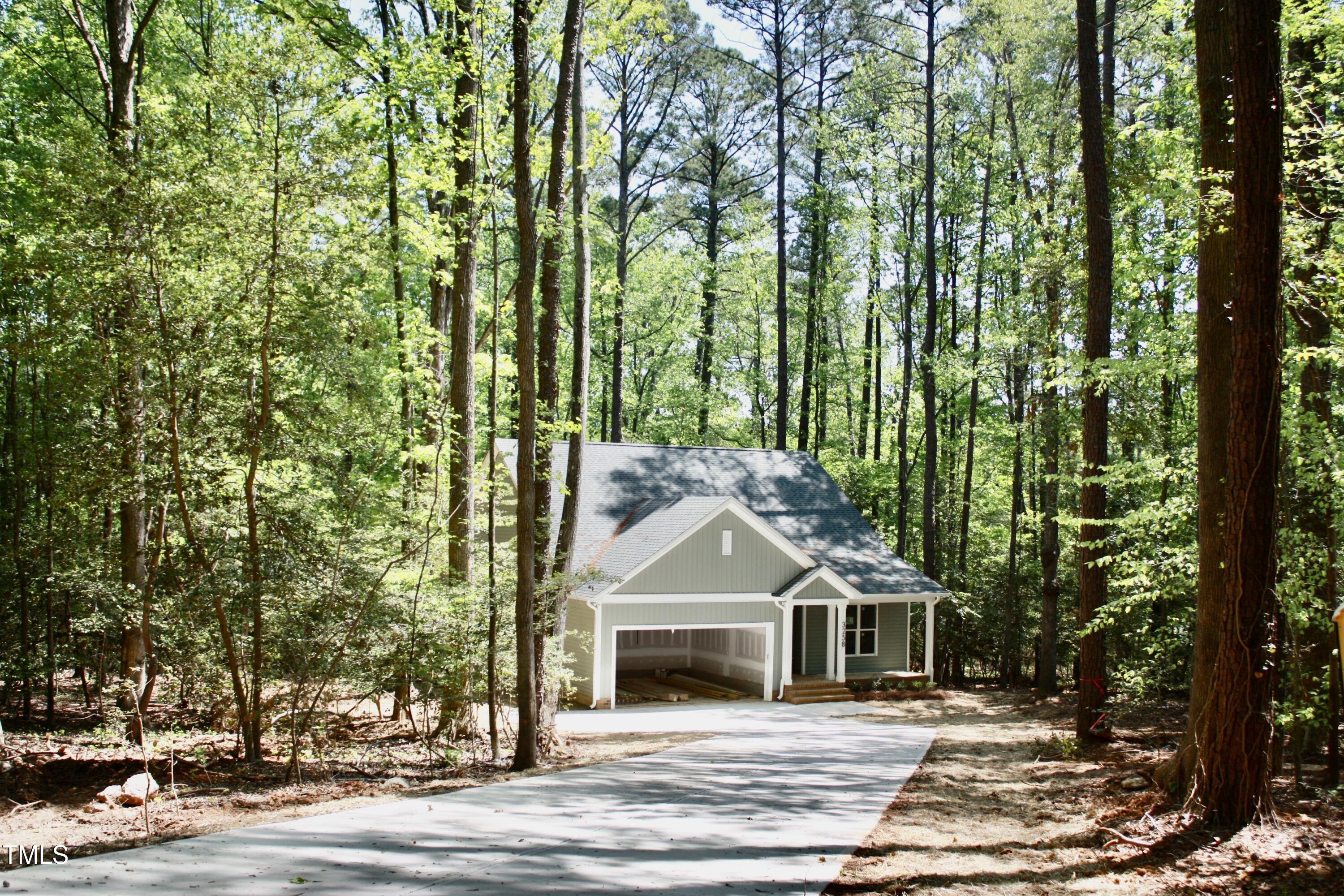 3258 Yorkshire Circle