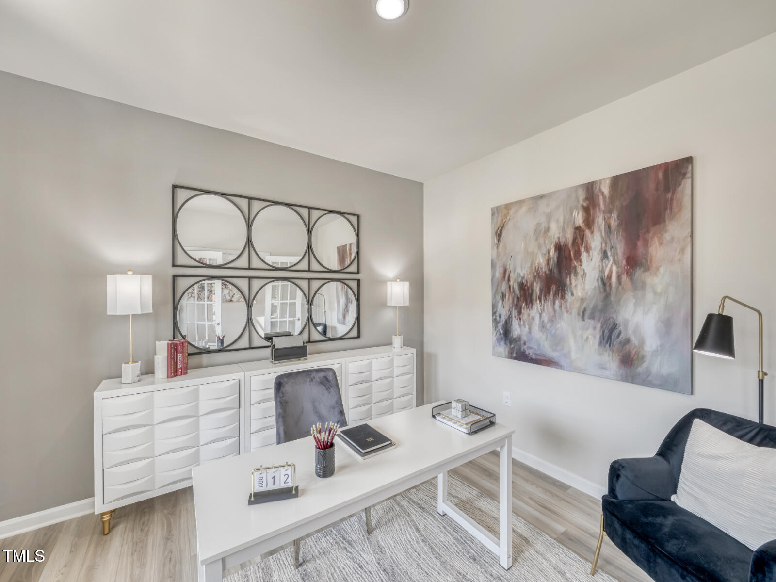 701 Deschutes Drive