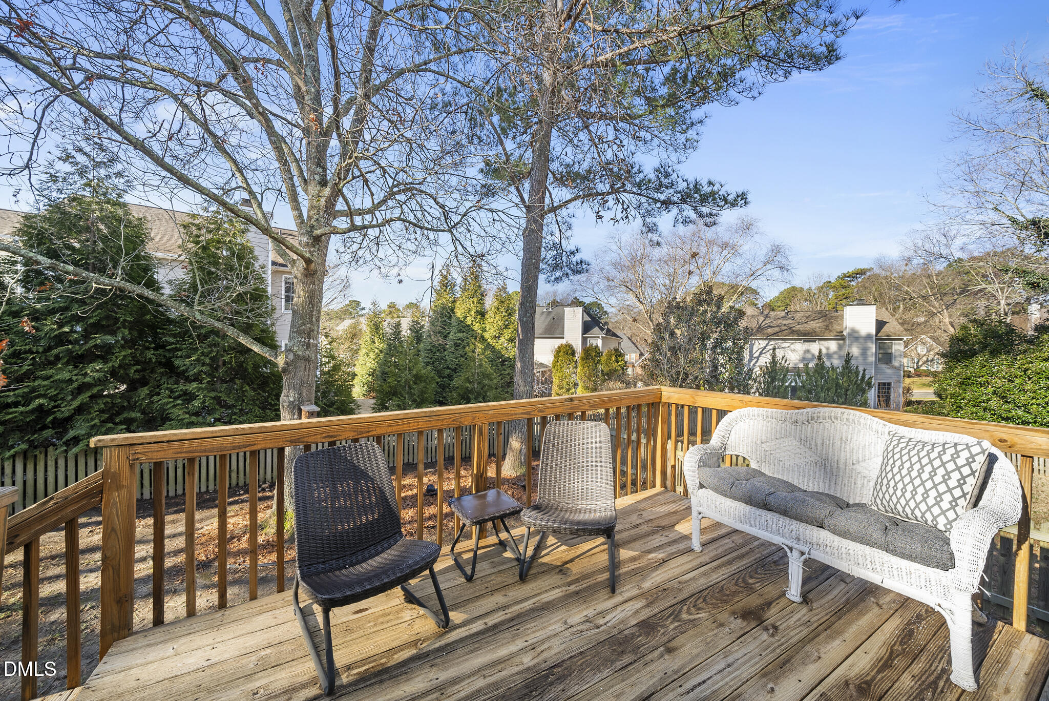 1309 Stewars Glen Circle