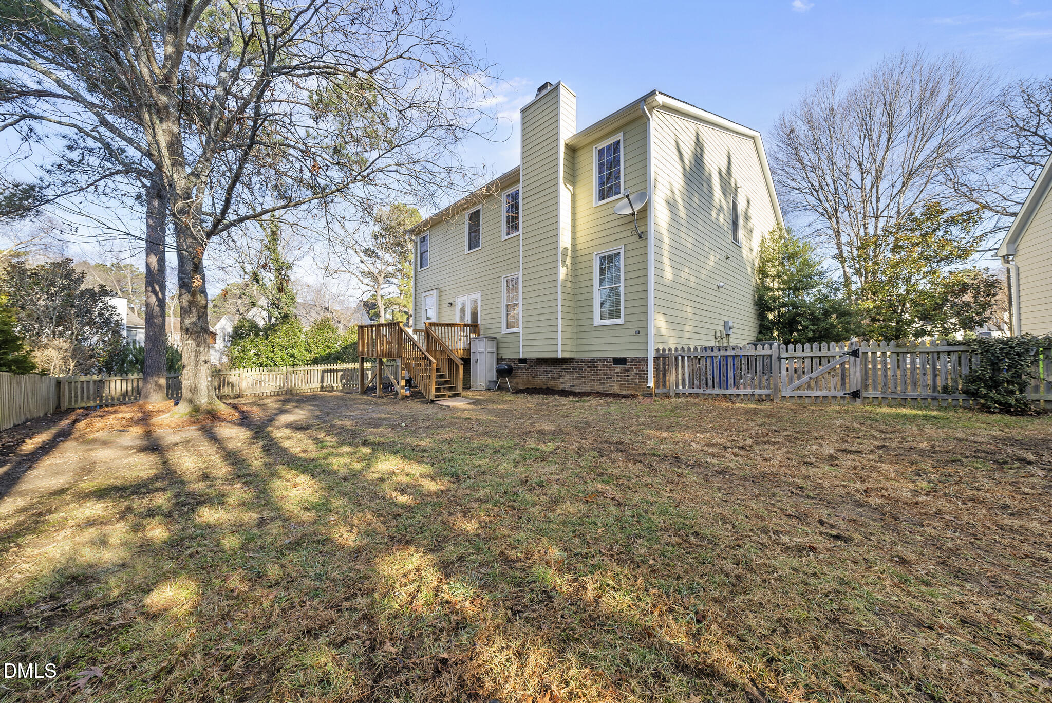 1309 Stewars Glen Circle