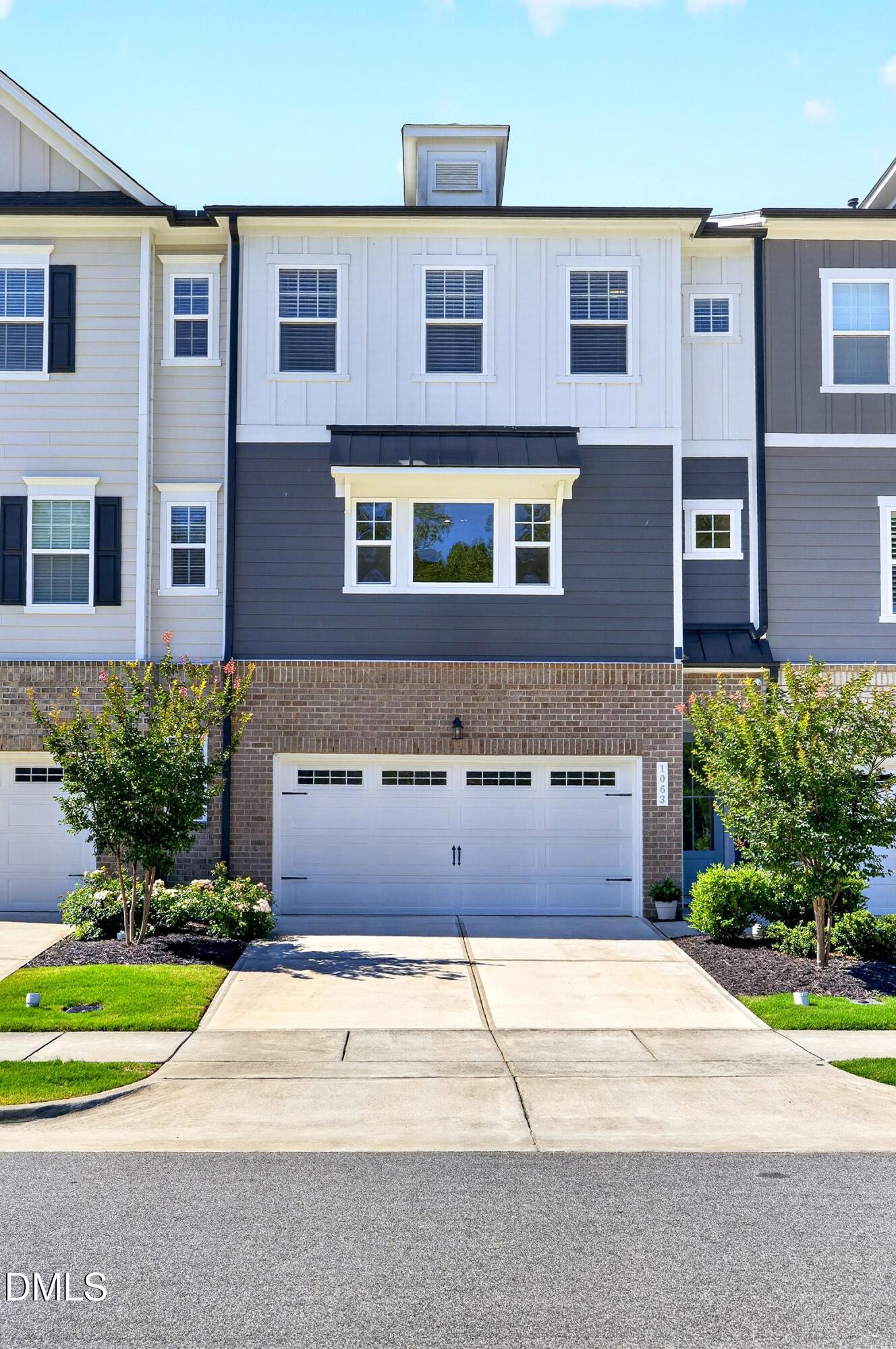 1063 Danvers Loop