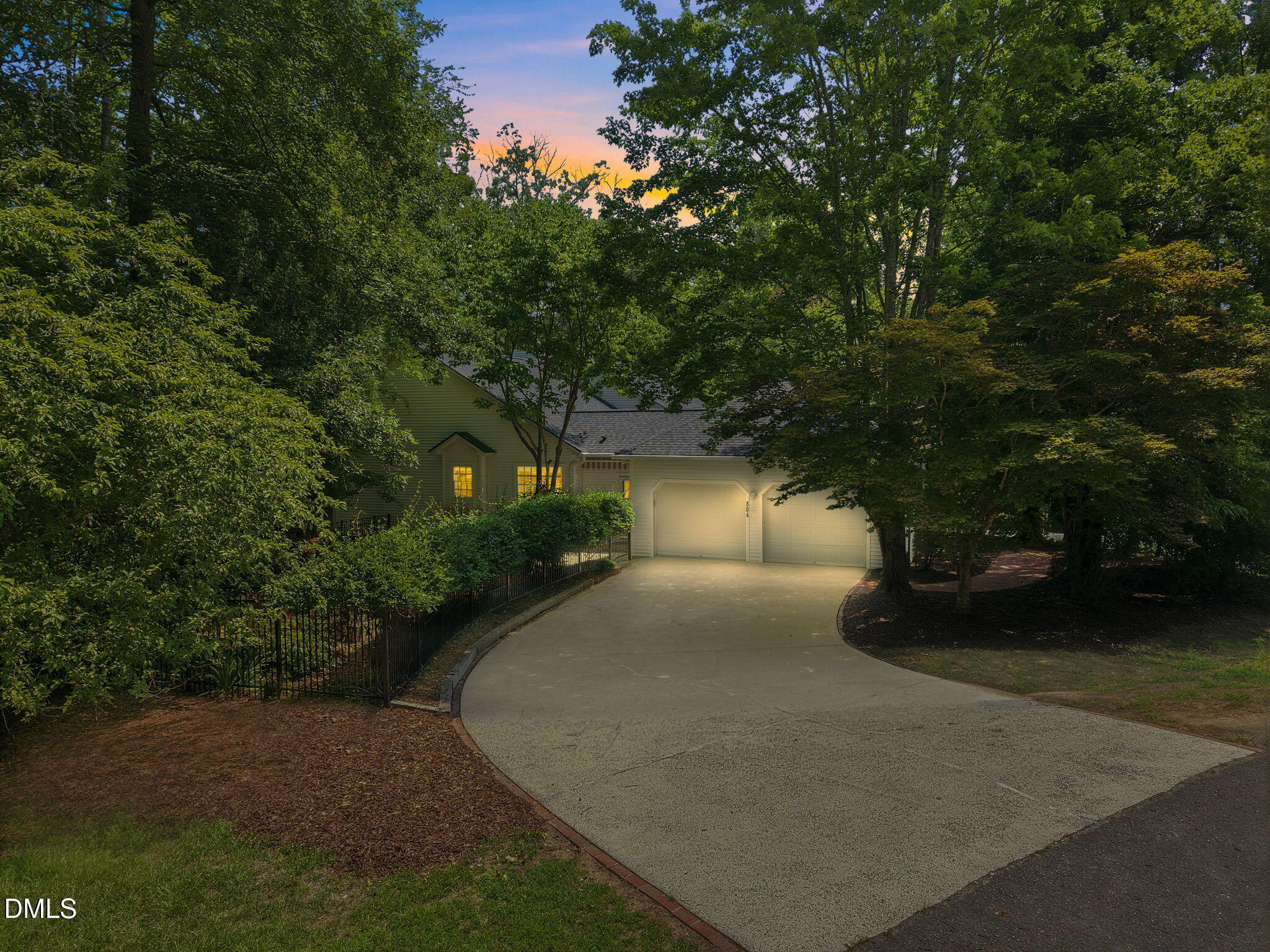 804 Millcroft