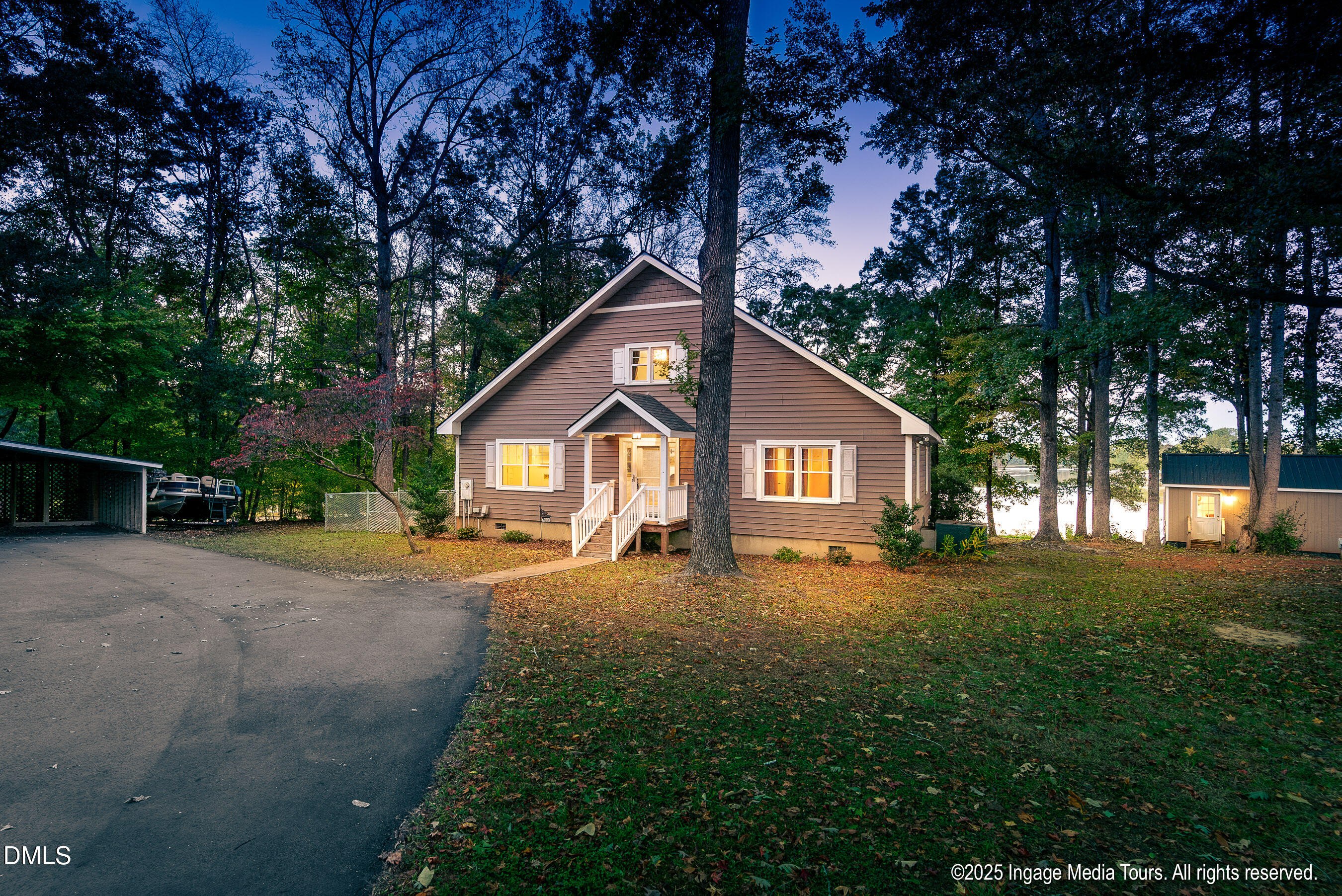 6000 Haywood Drive