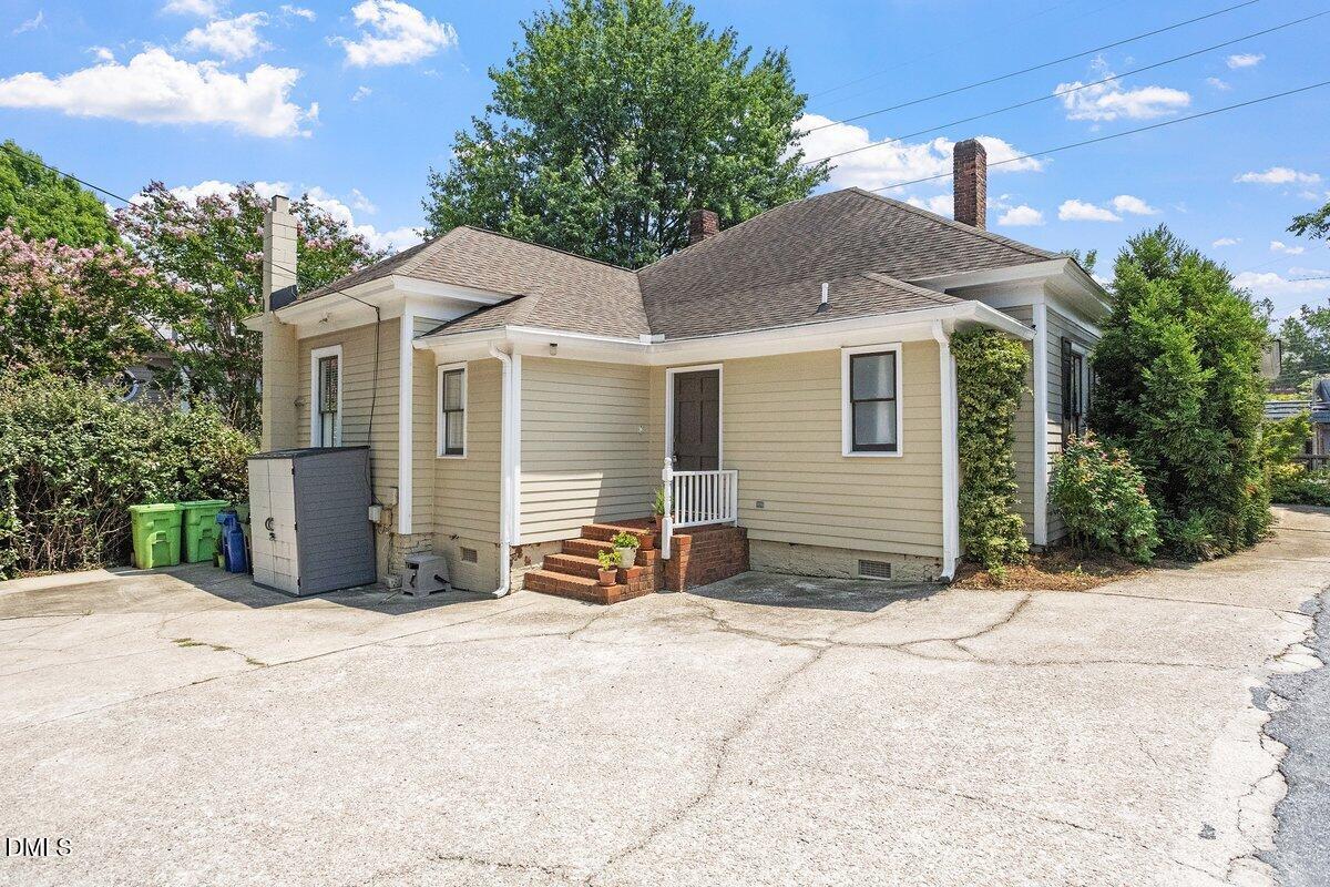 516 W Peace Street