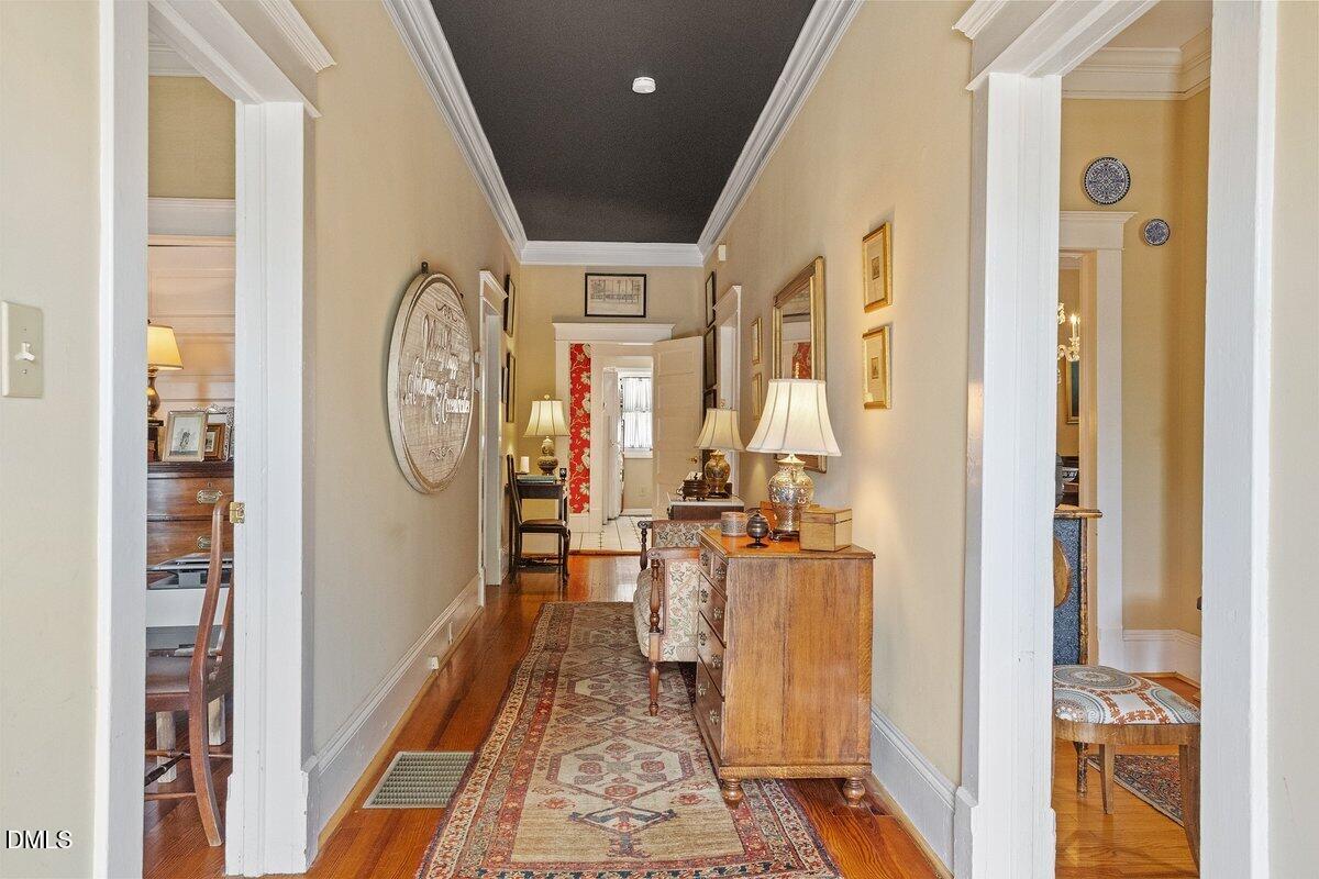 516 W Peace Street