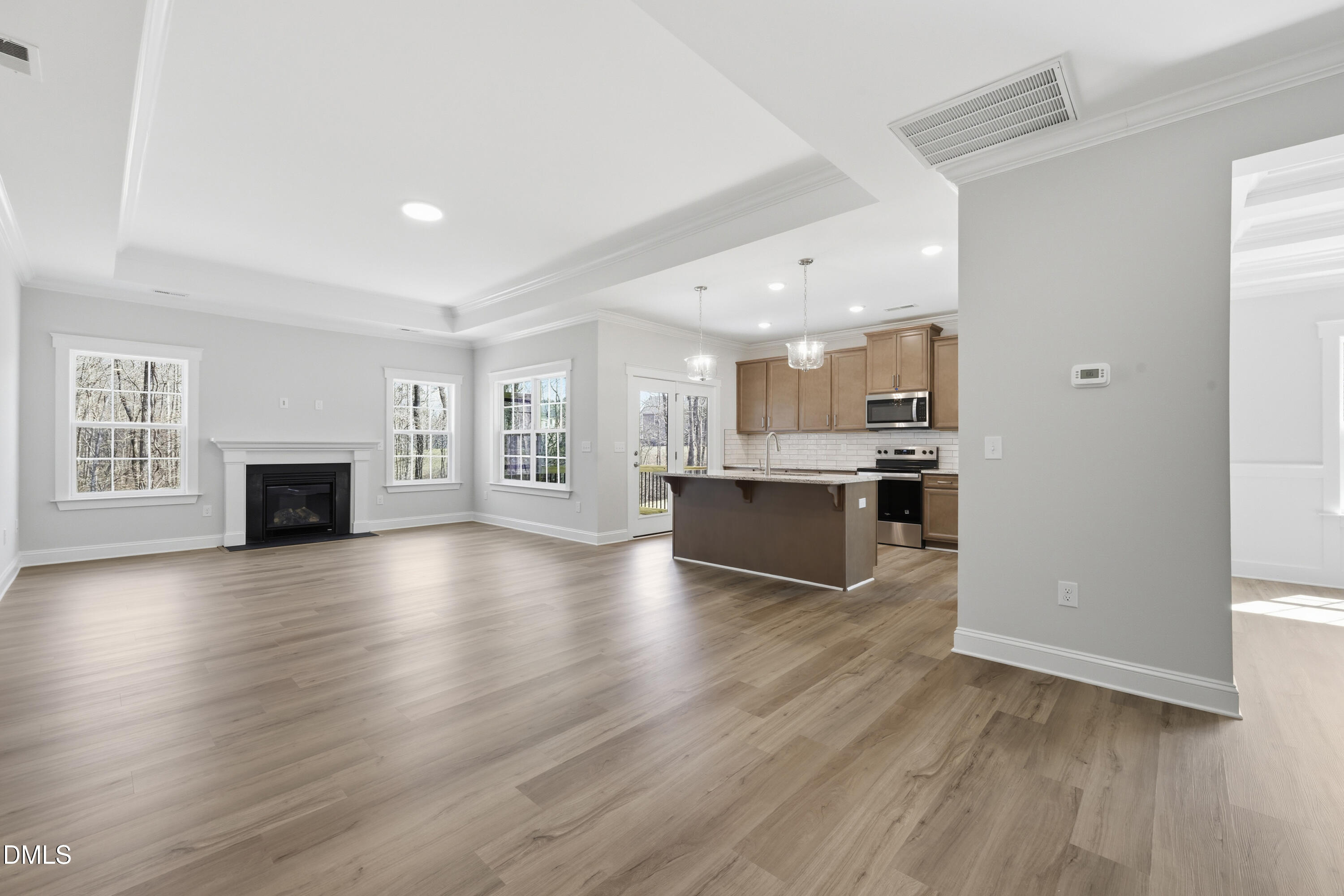 1990 Meadowview Drive