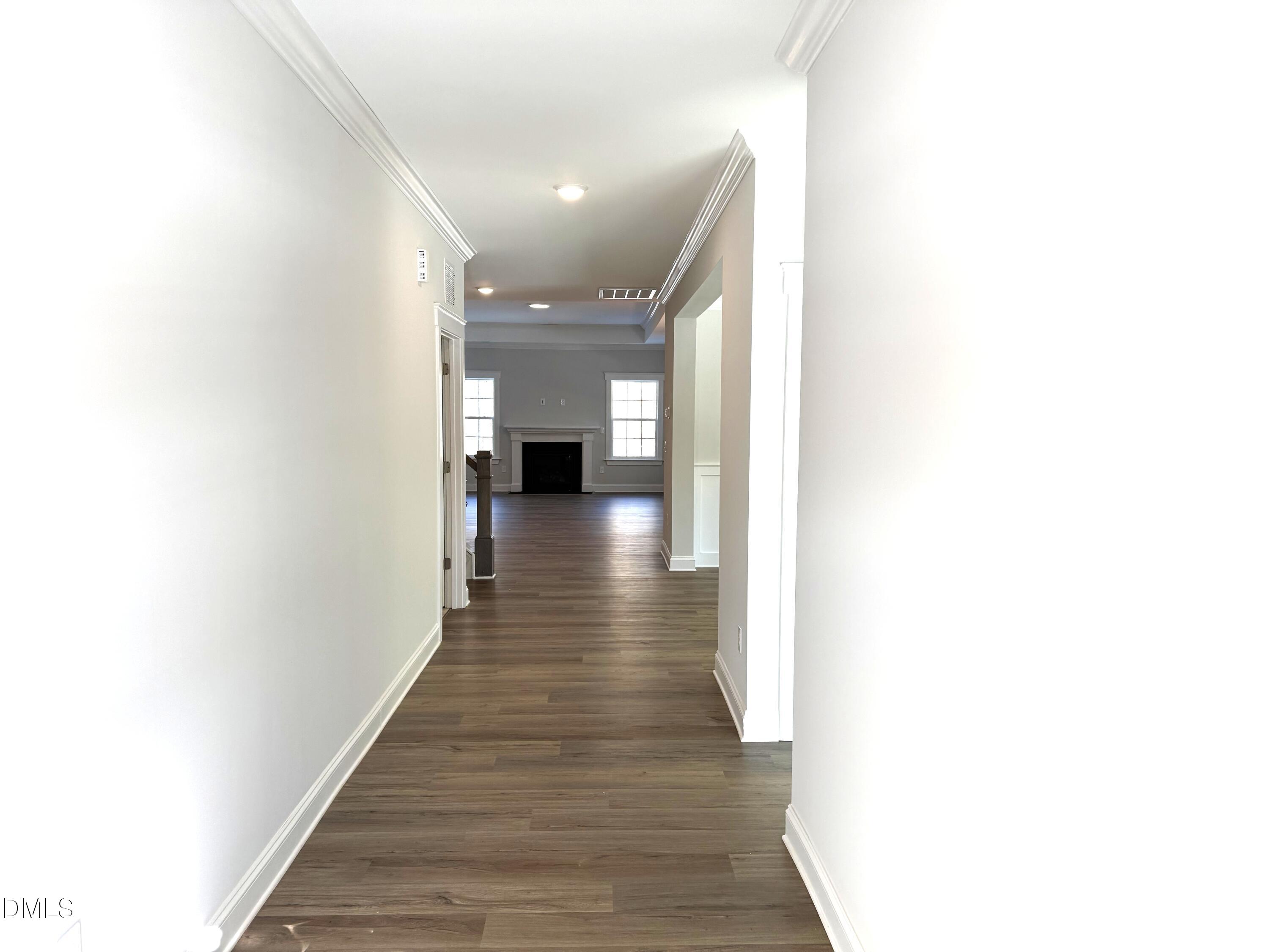 1990 Meadowview Drive