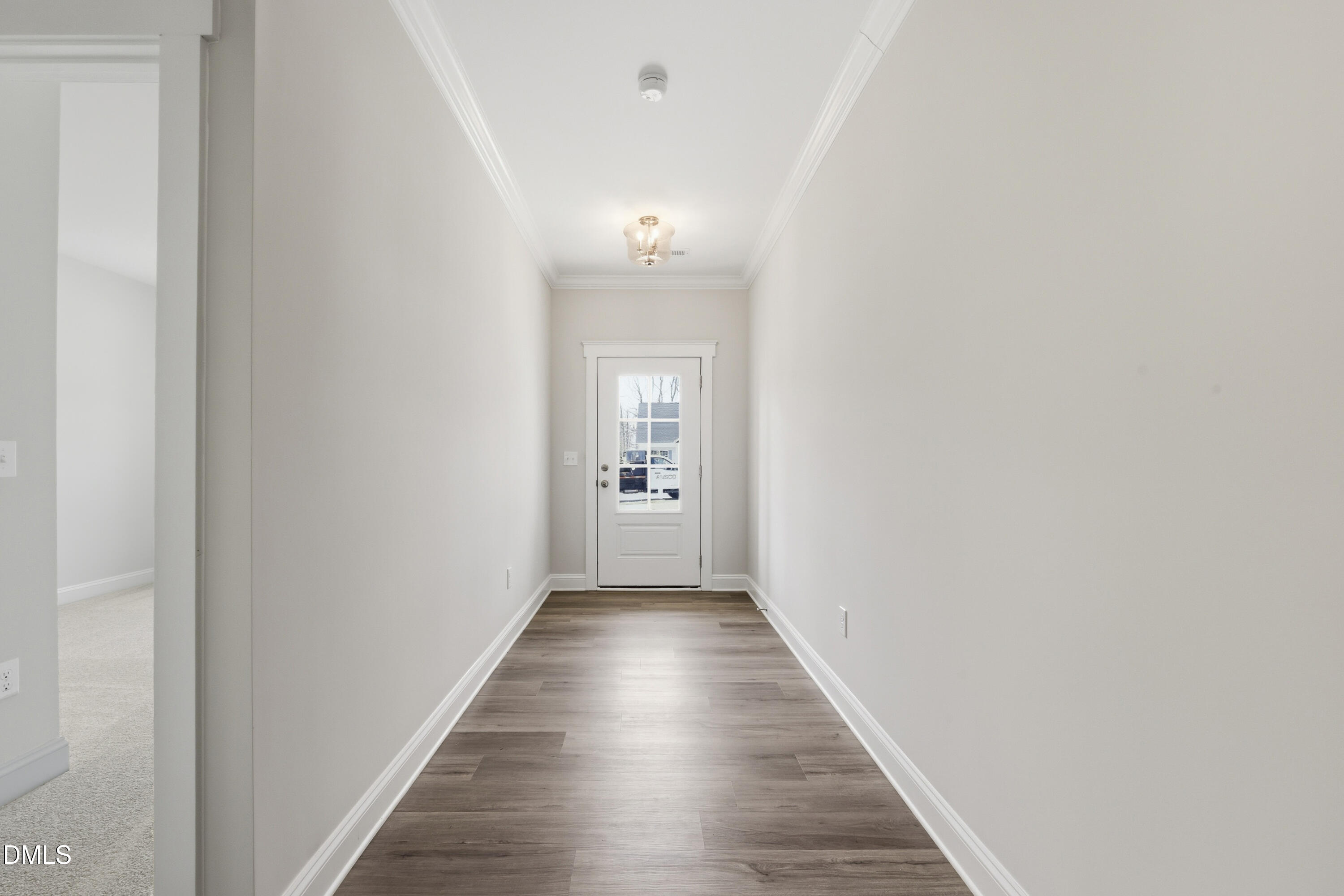 1990 Meadowview Drive