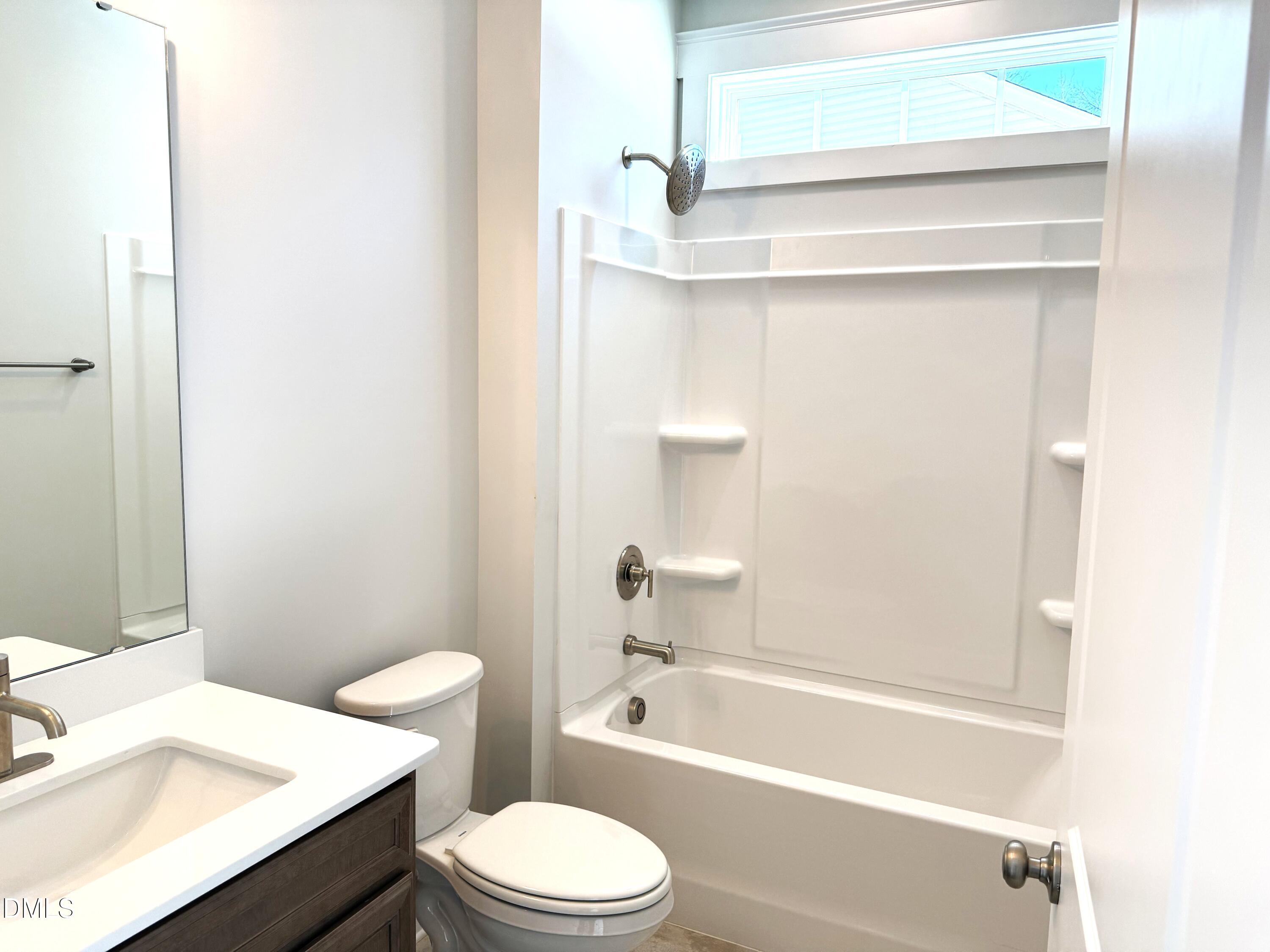 1990 Meadowview Drive