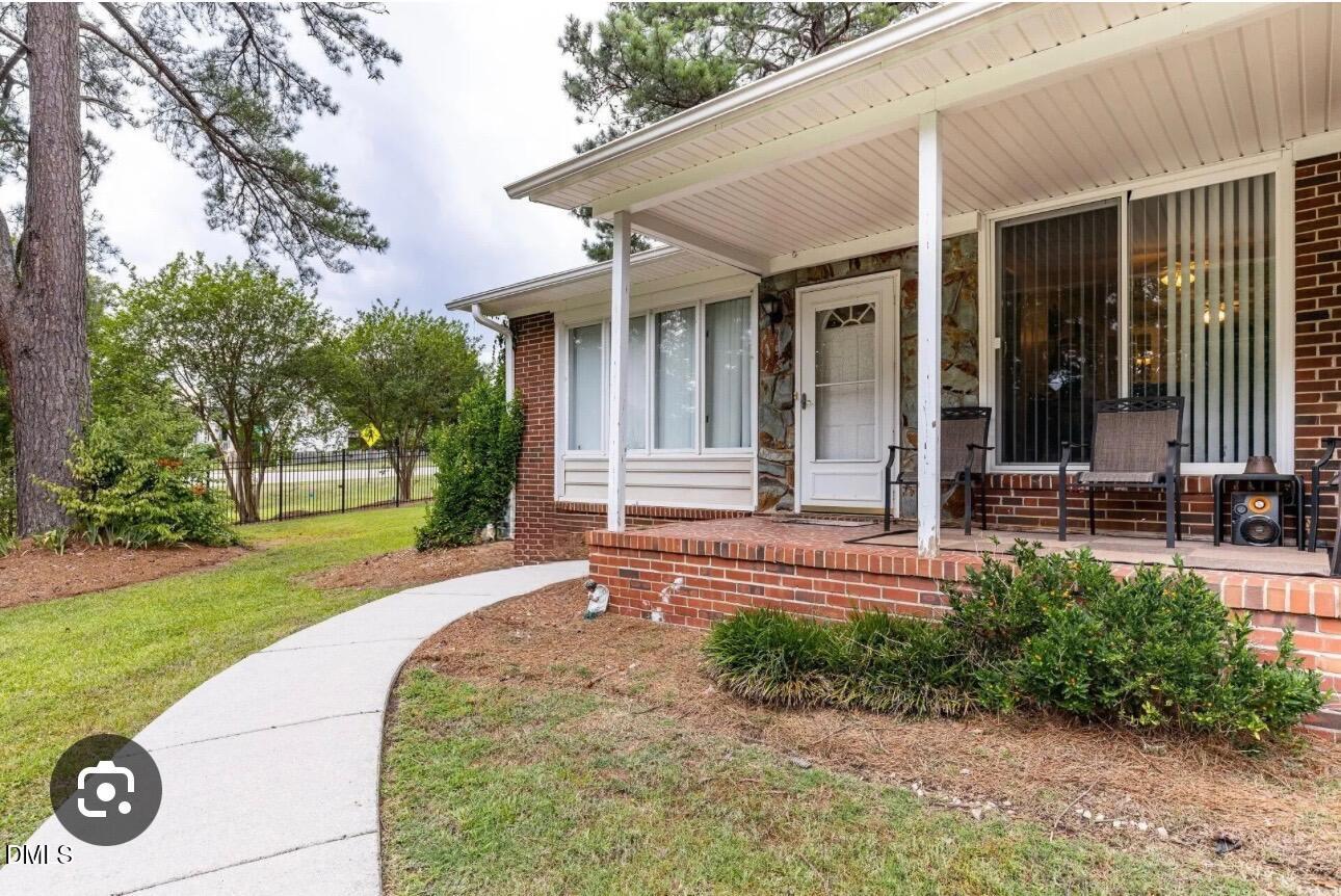 3009 Sanderford Road