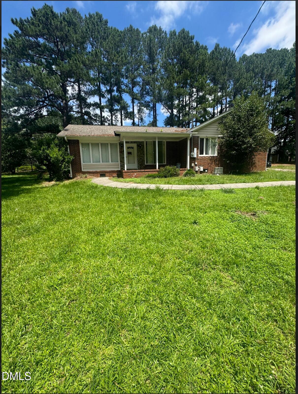 3009 Sanderford Road