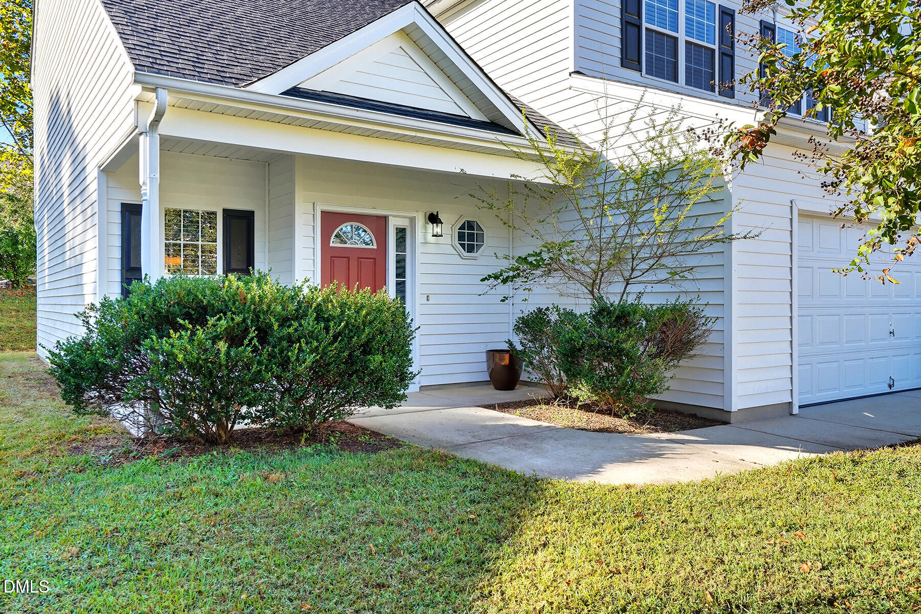 2712 Cabochon Diamond Court
