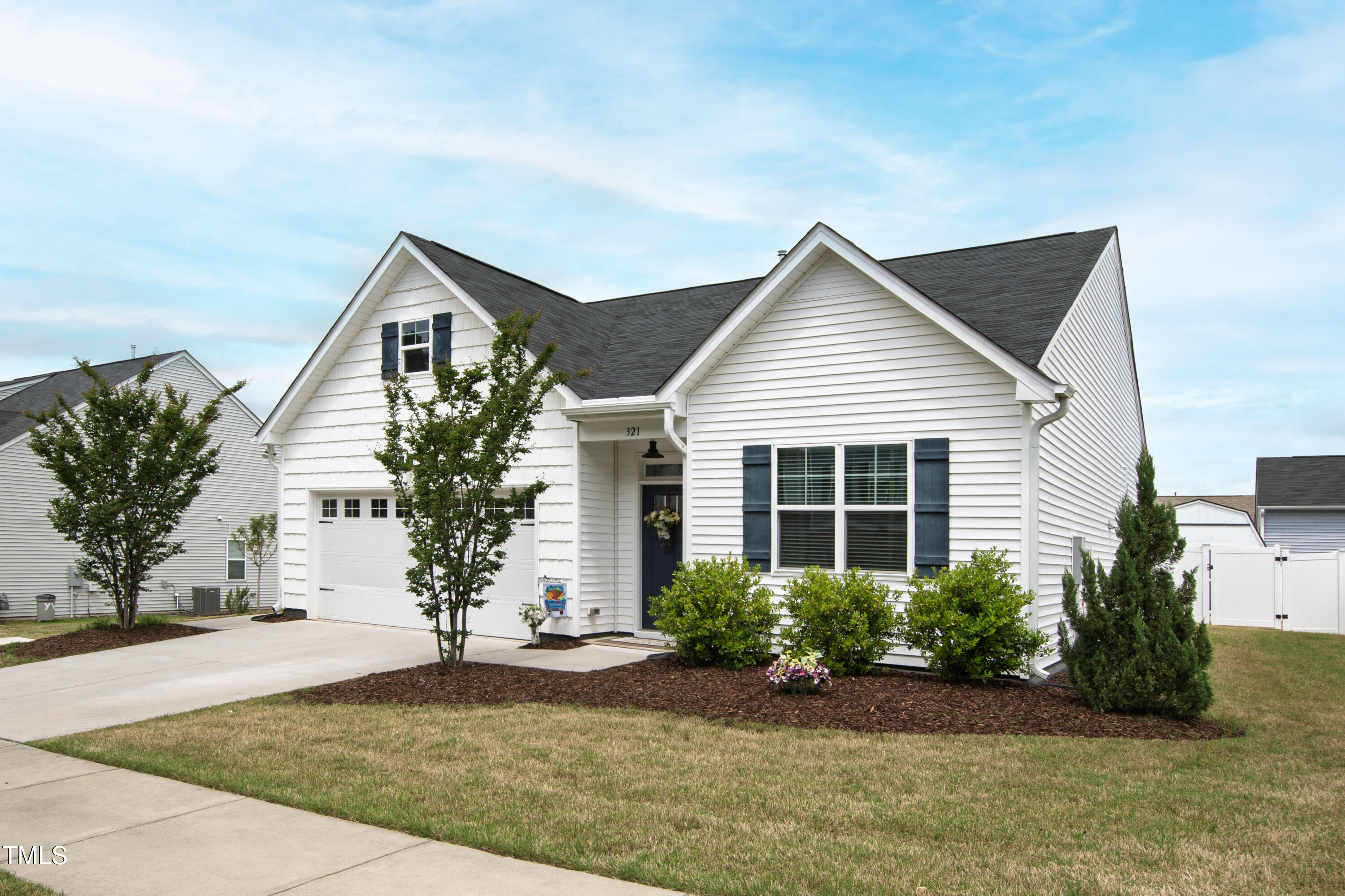 321 Everly Mist Way