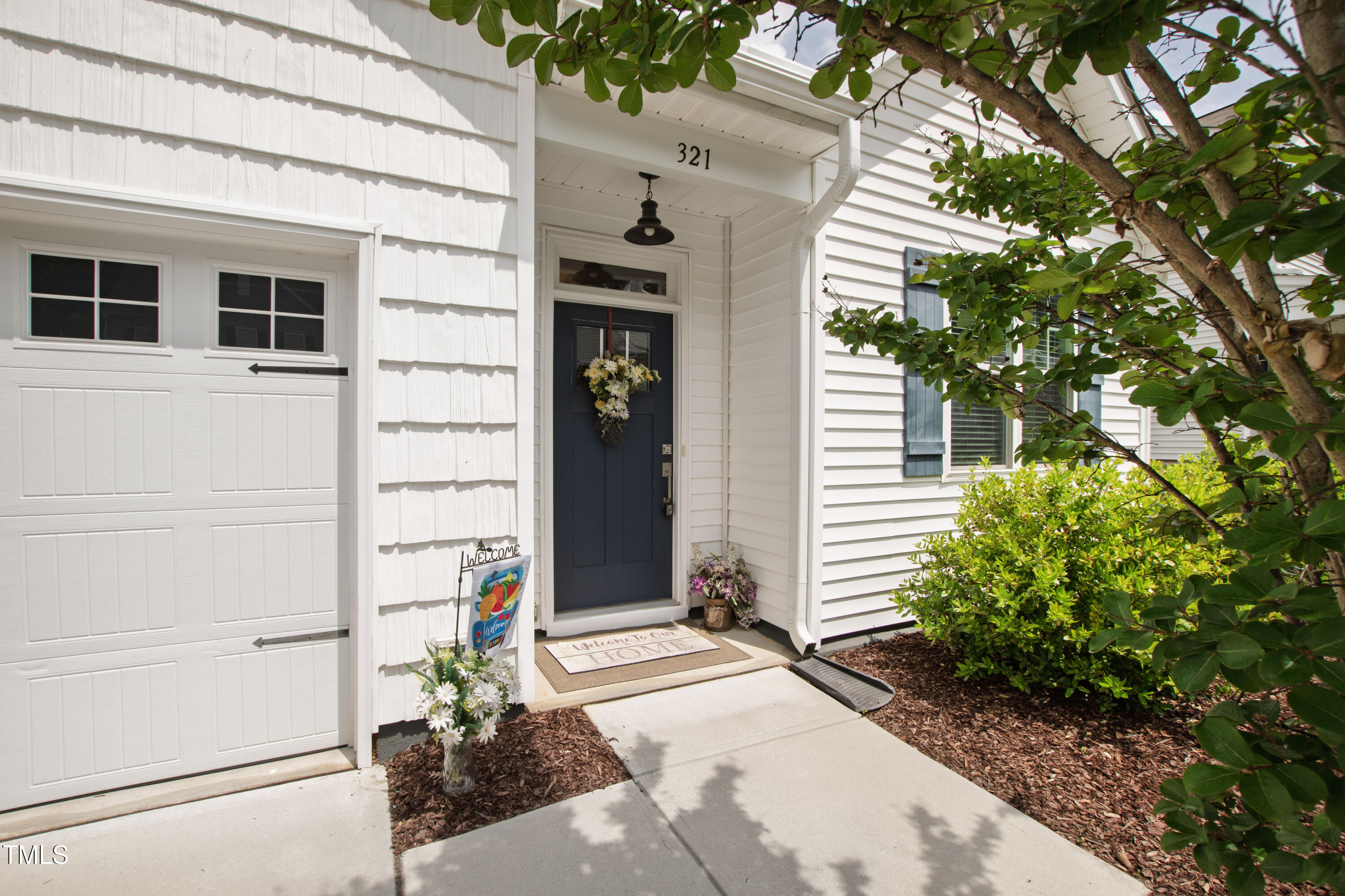 321 Everly Mist Way
