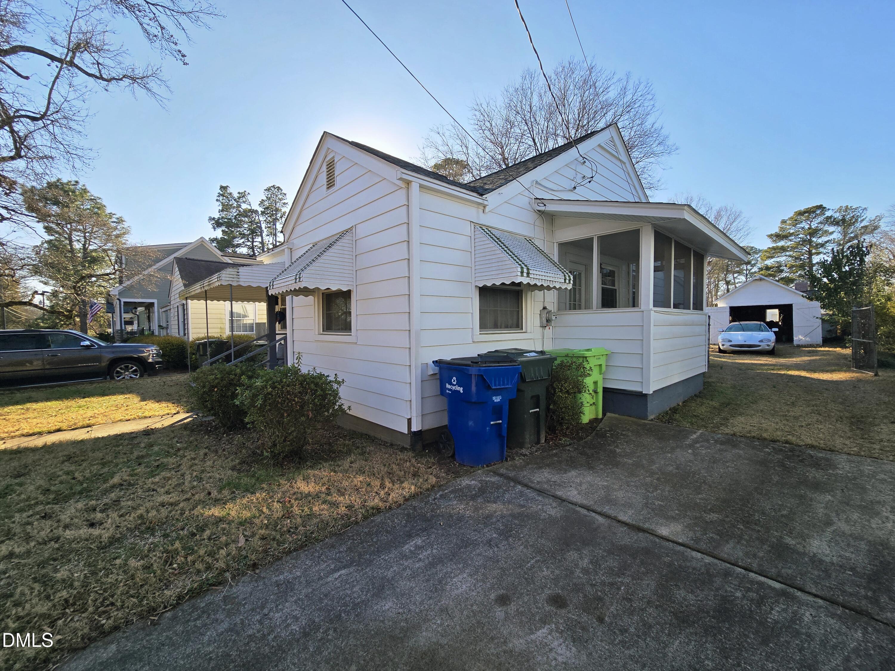 404 Bickett Boulevard