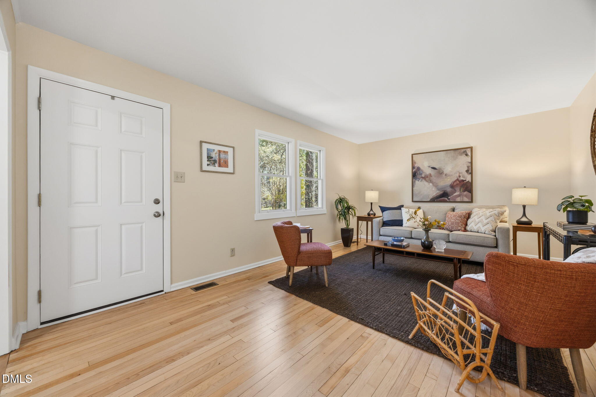 5527 Ponderosa Drive