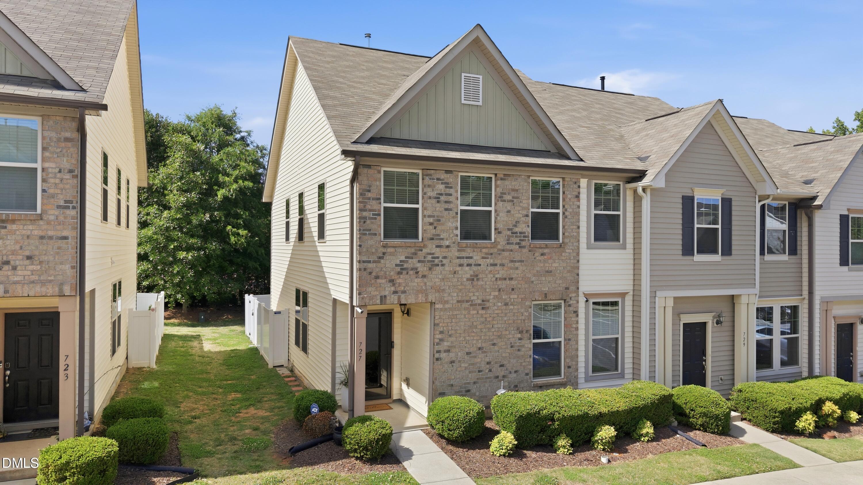 727 Maypearl Lane