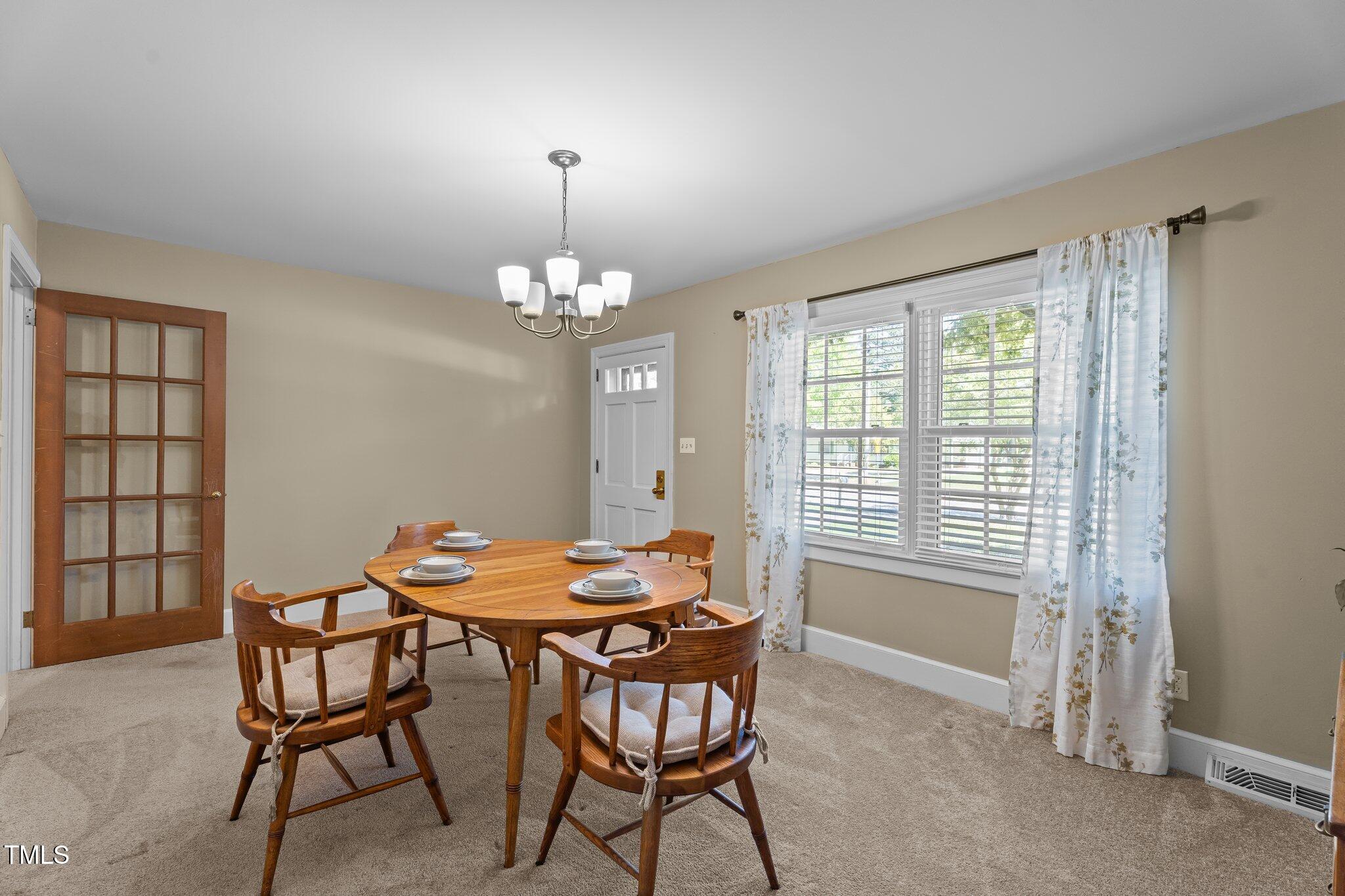 212 Ridge Road NW