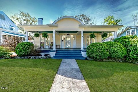 211 W Chisholm Street Sanford NC 27330