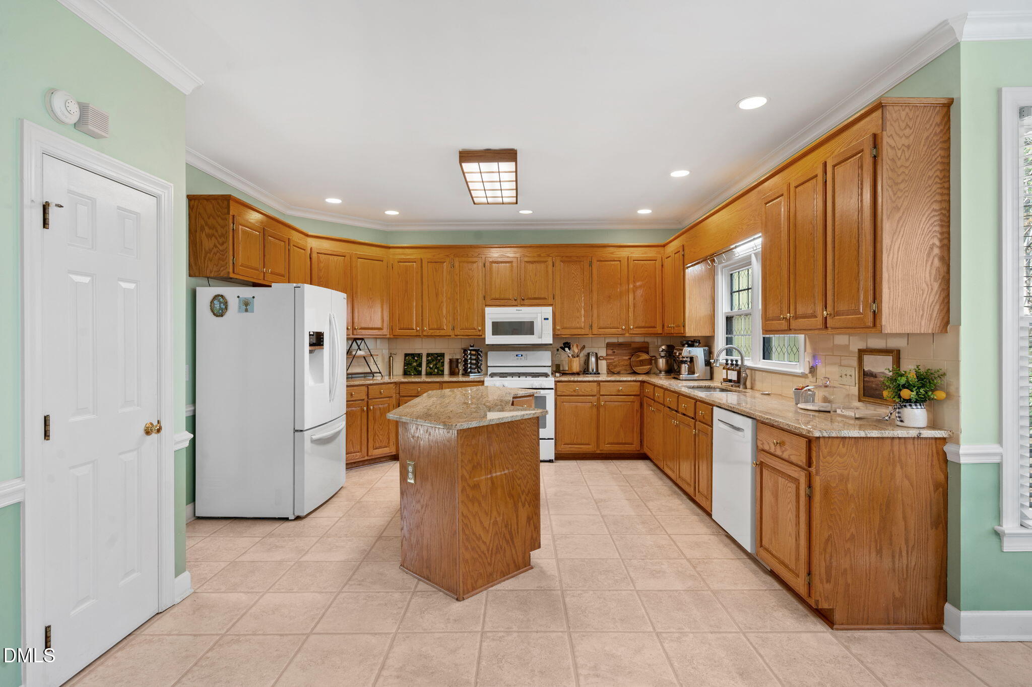 222 Custer Trail