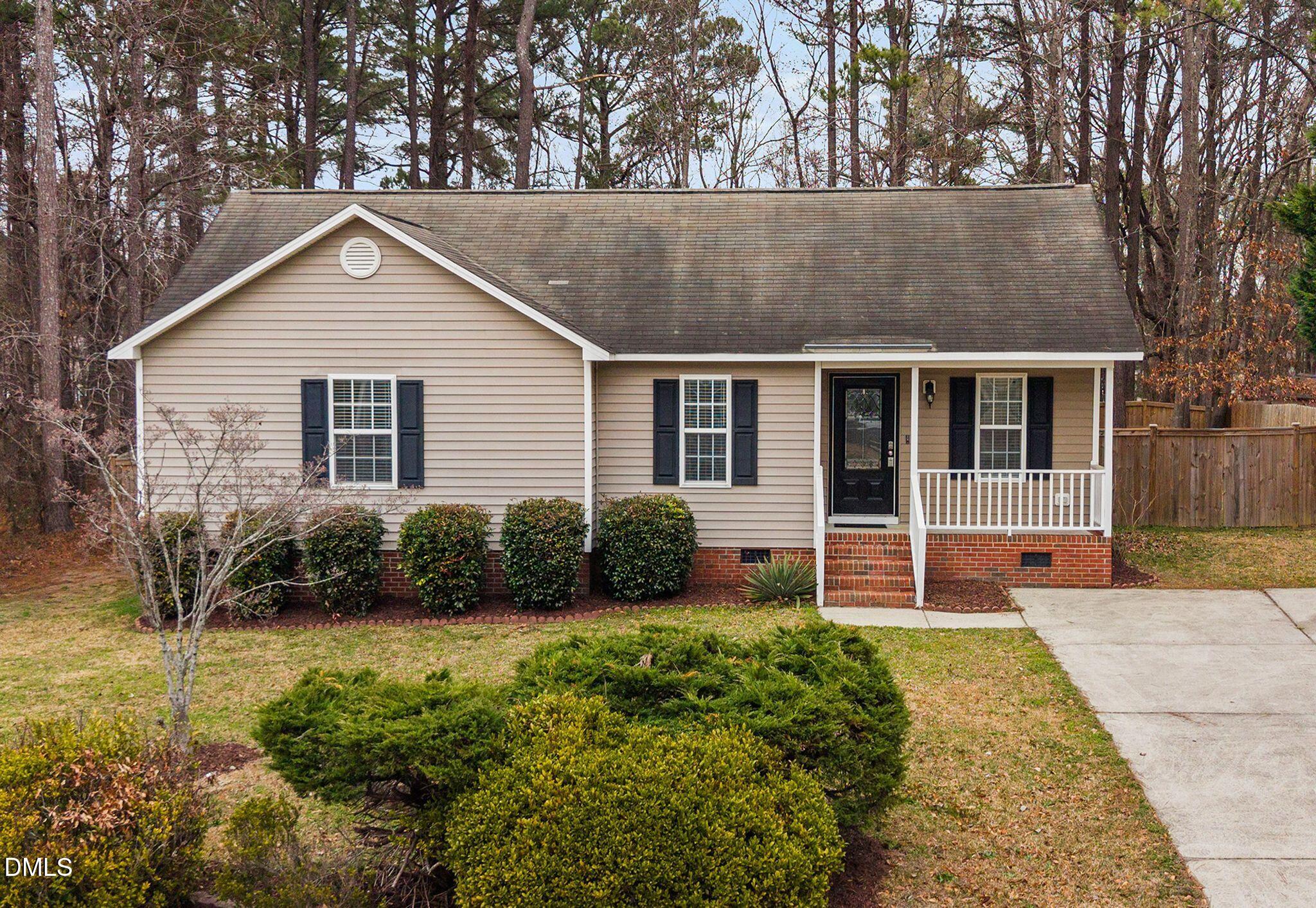 935 S Willhaven Drive