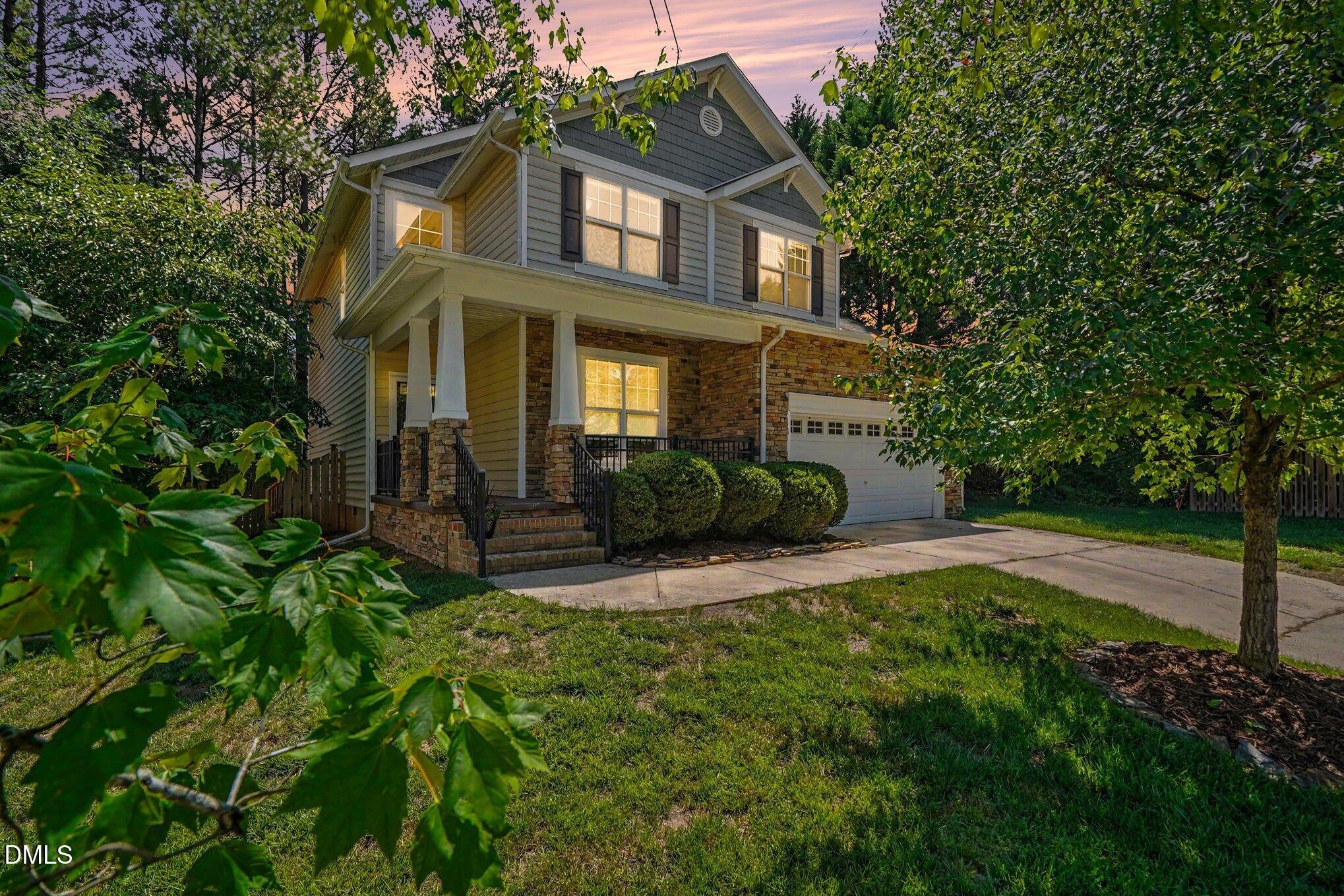 6 Silverbell Court