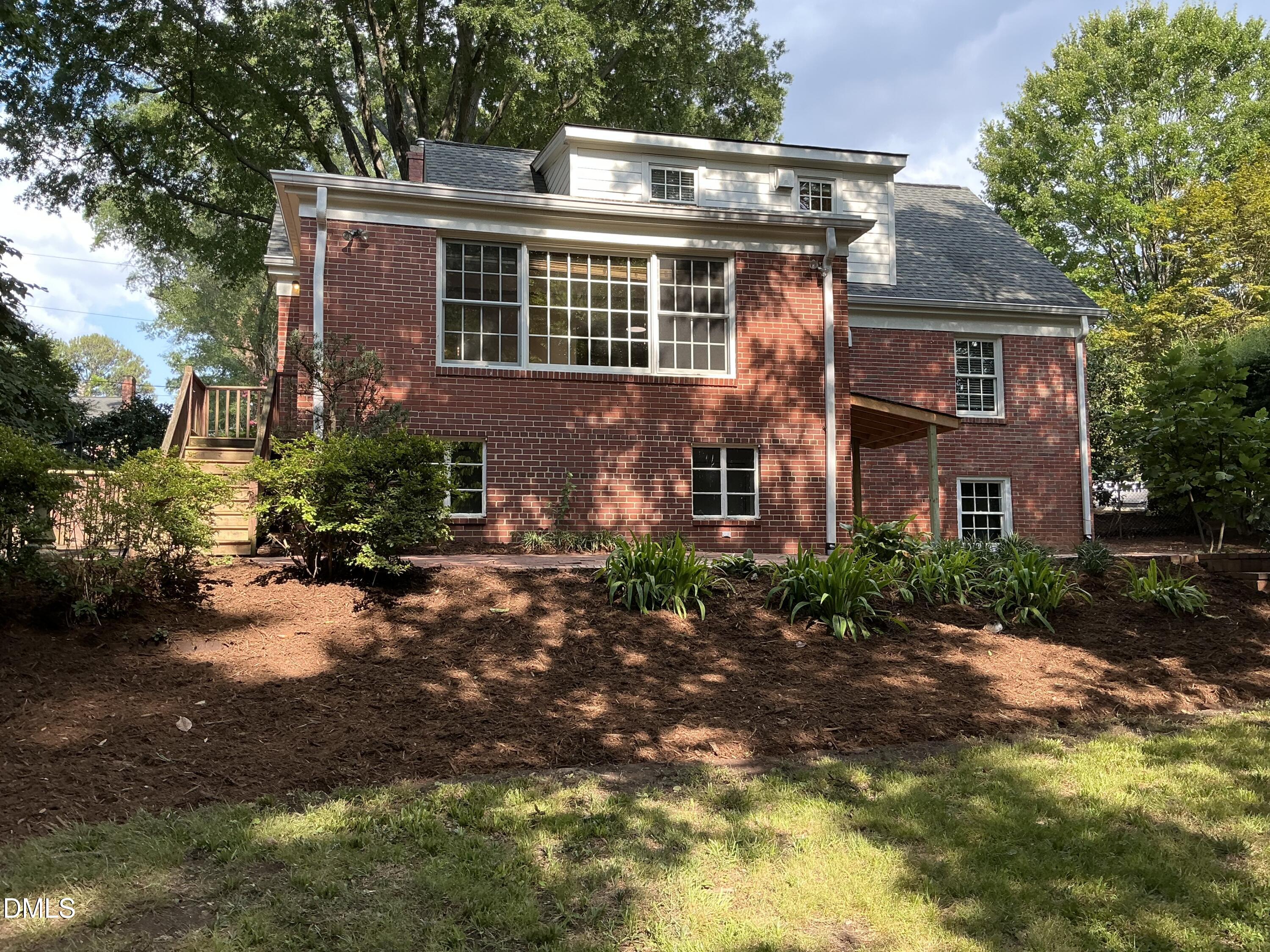 119 Montgomery Street