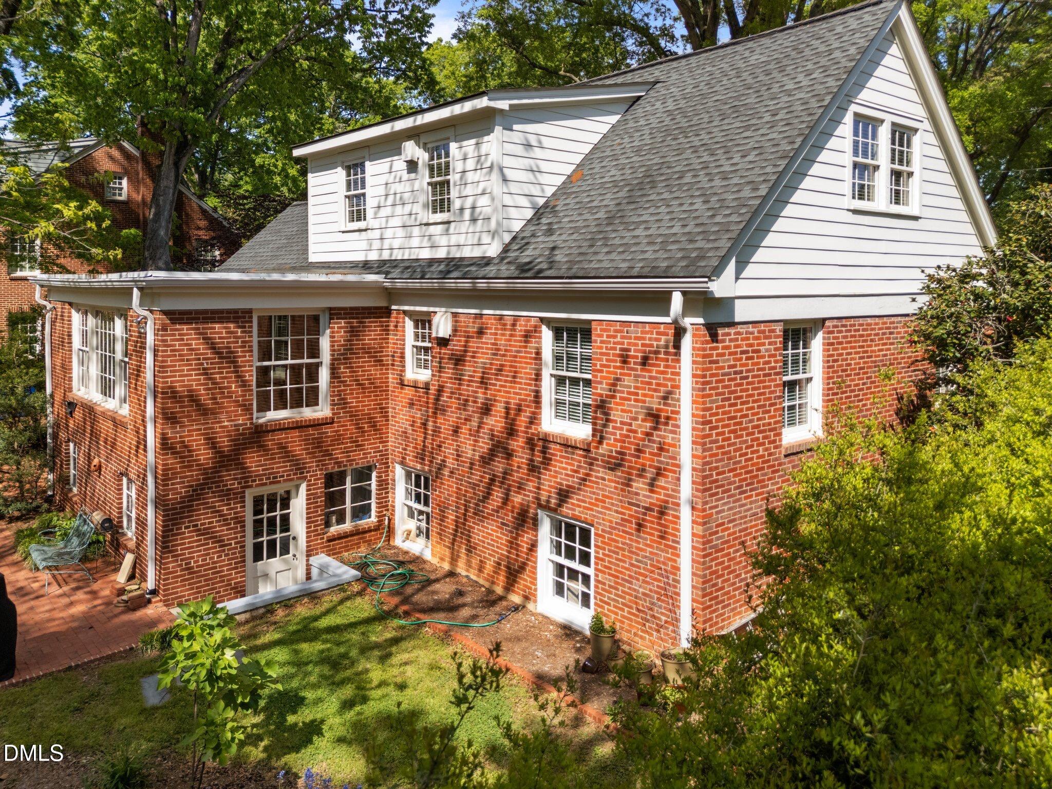 119 Montgomery Street