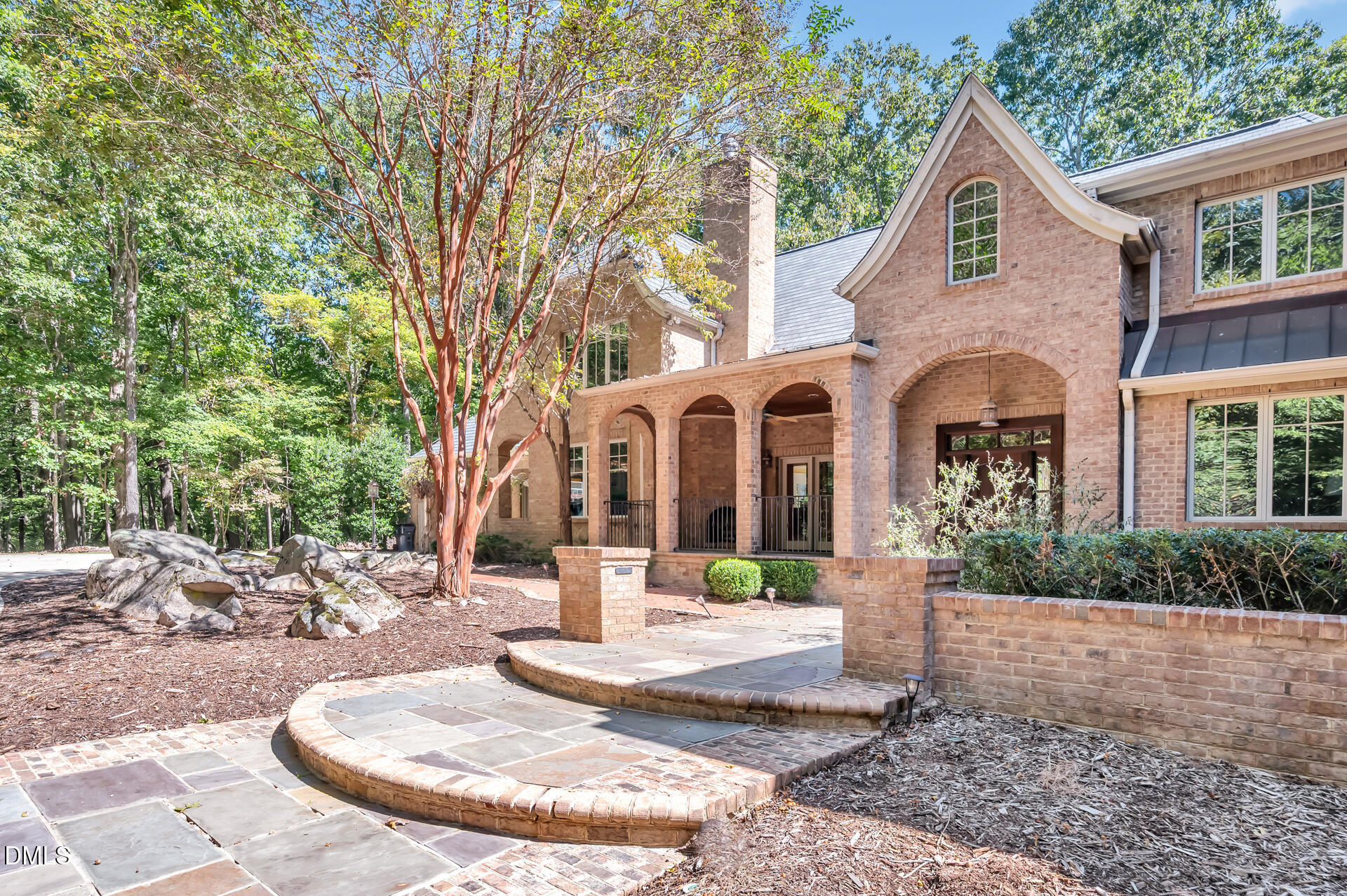 51 Araya Lane