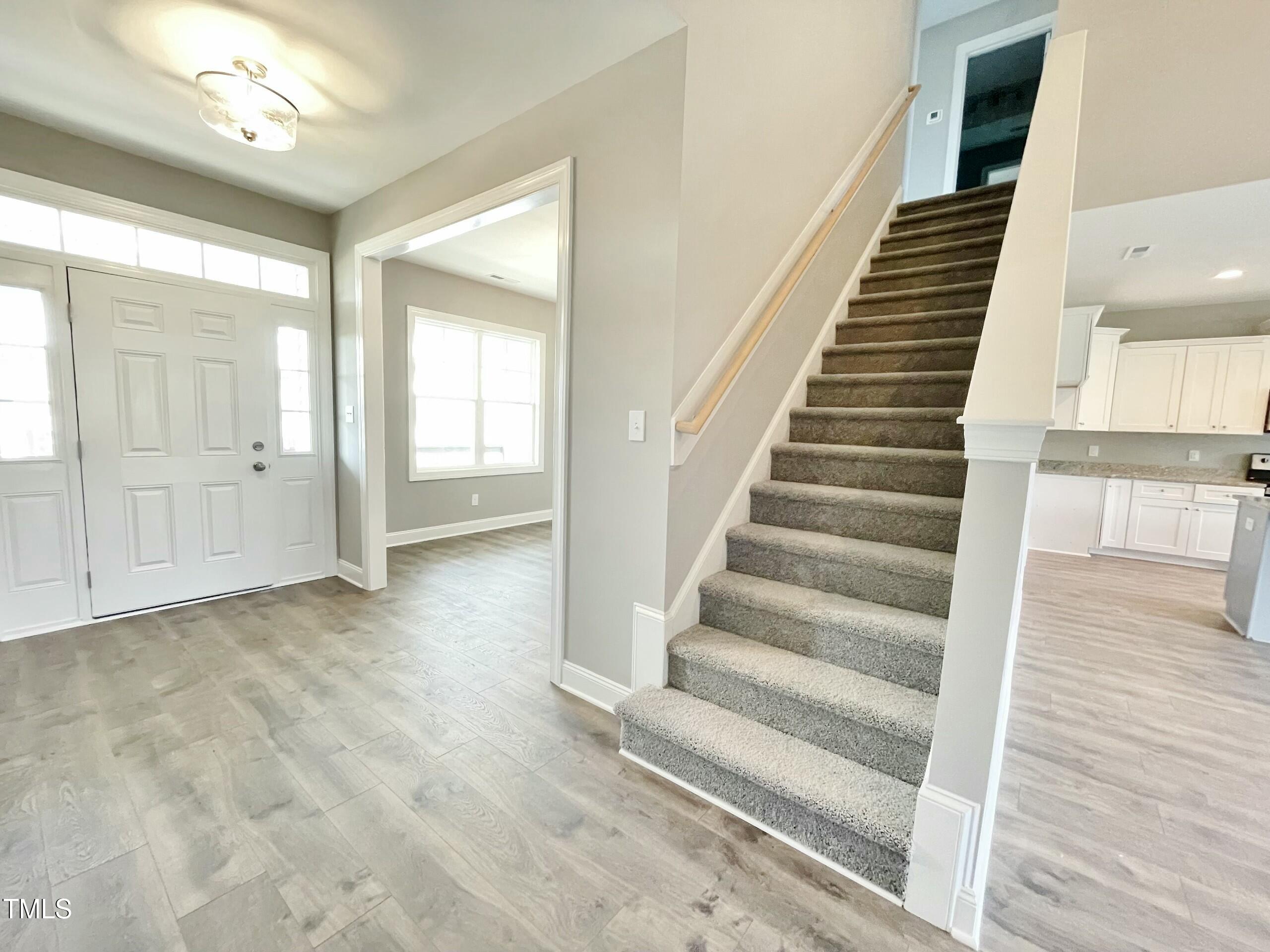 186 Gumtop Drive