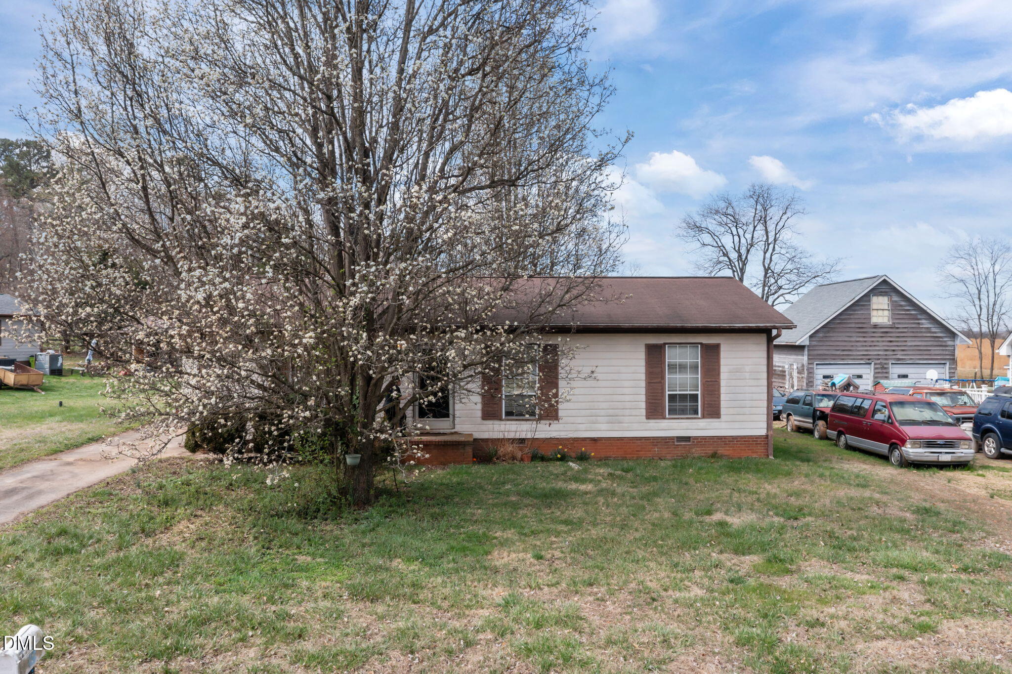 119 N Forestwood Court